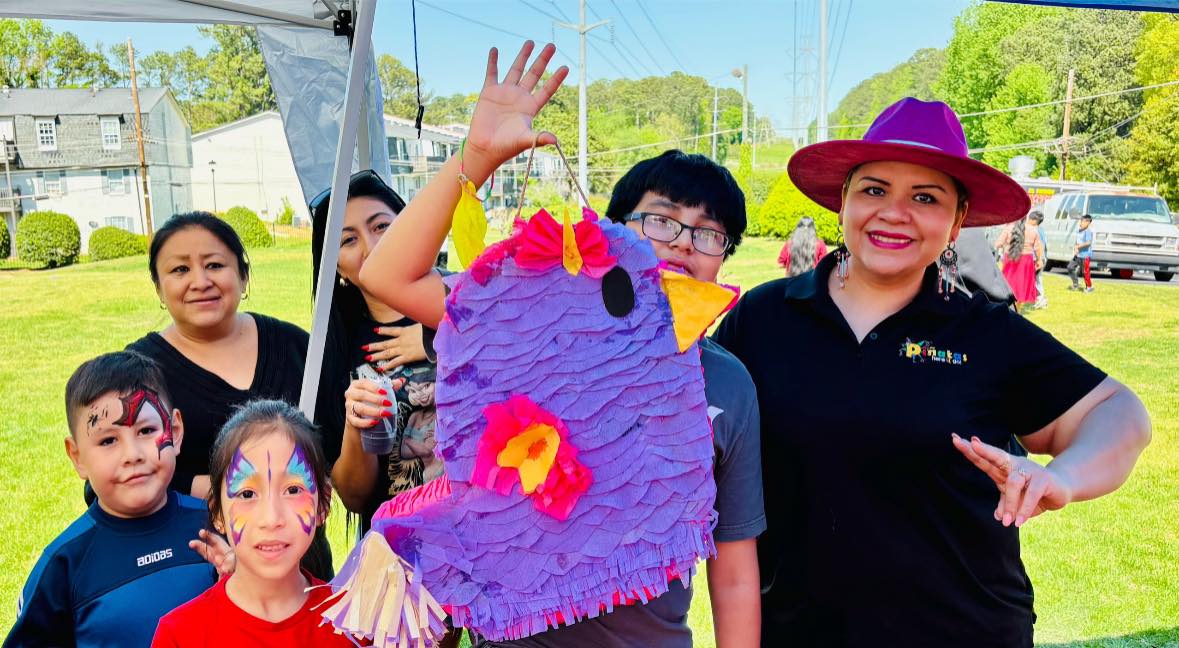 Piñatas Here U Go