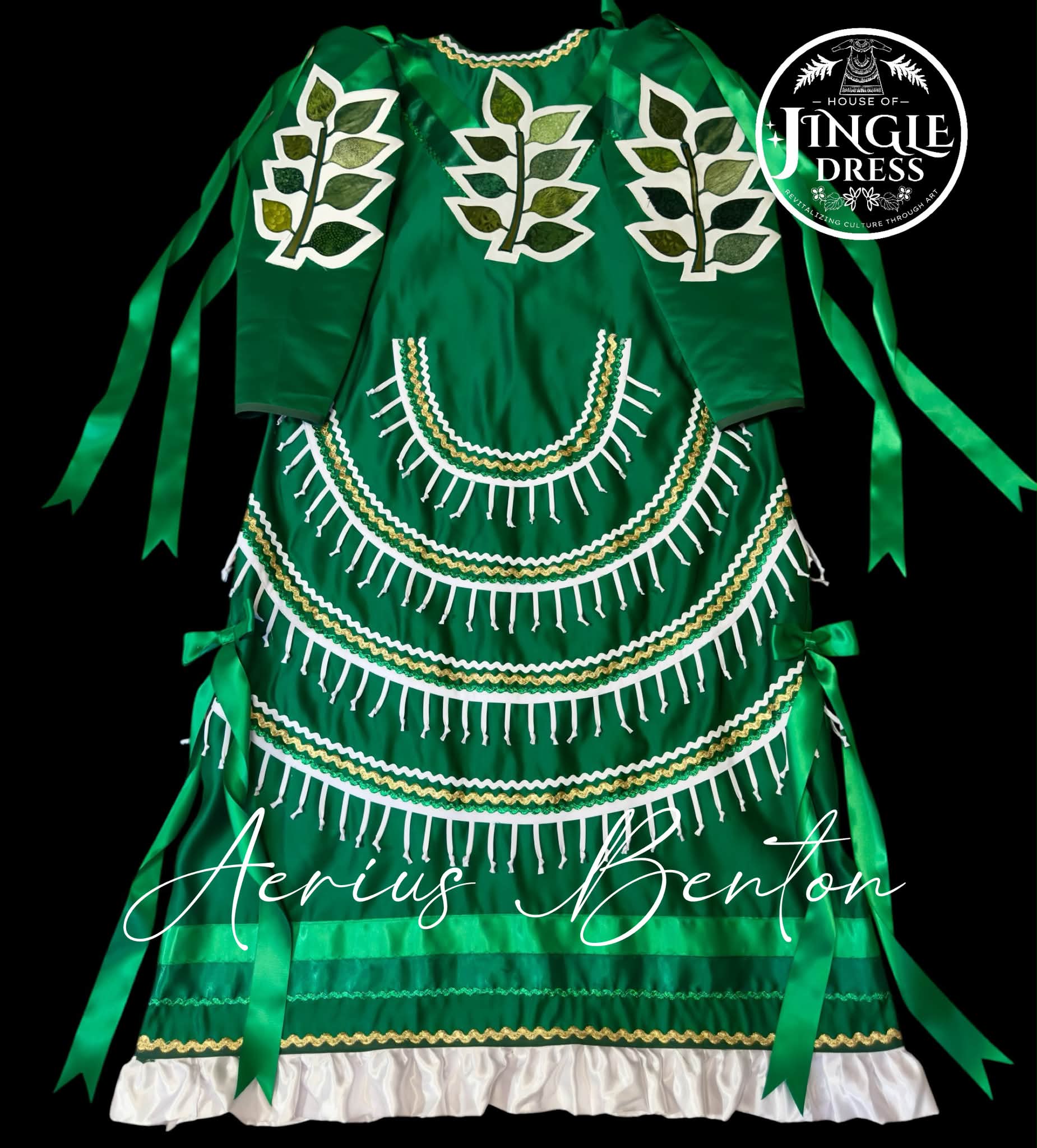 green jingle dress 💚 💚 Matte bridal satin with leaf applique and vintage Rick rack. Sold Weill Paris high-end dresses