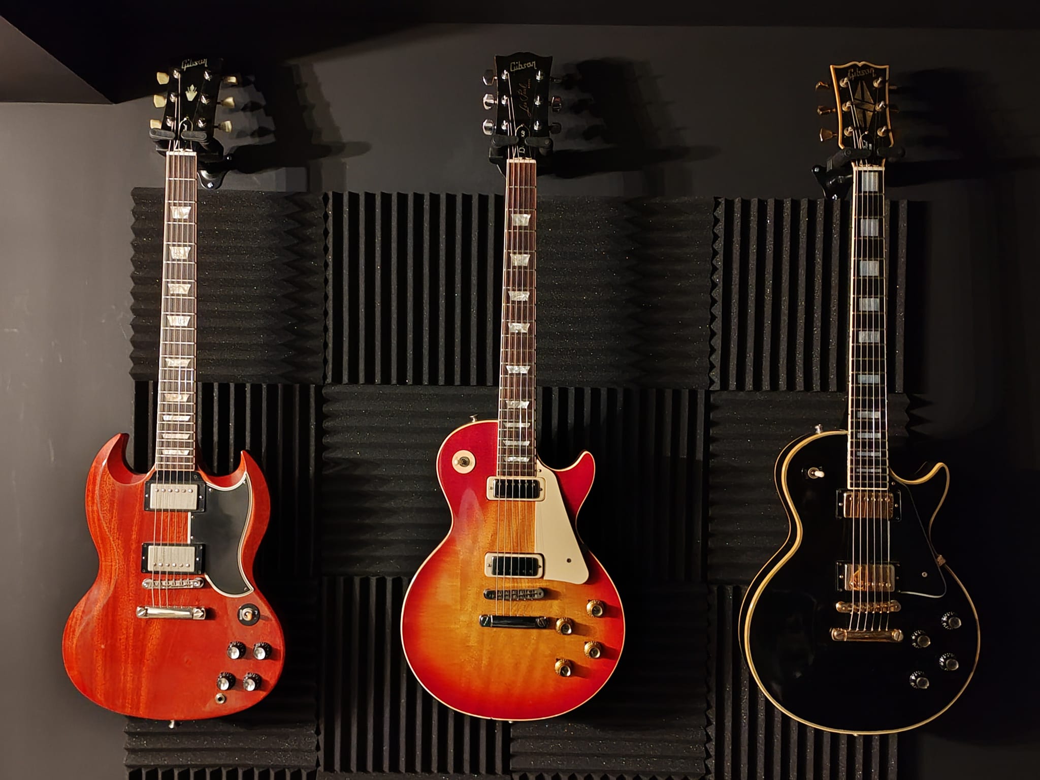 My LPs Deluxe 74, Custom 76 and the intruder my SG 61 VOS 2008 