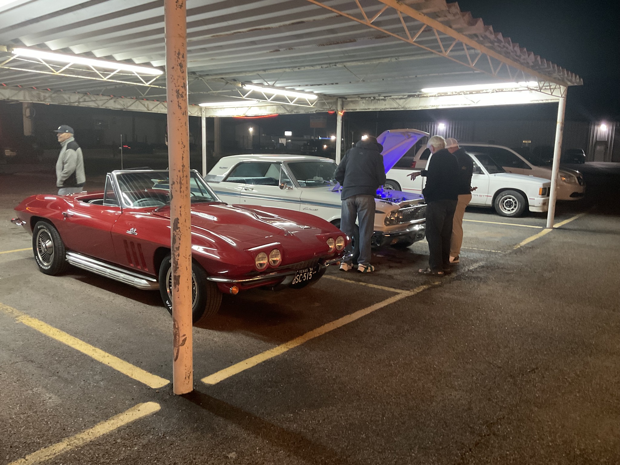 Snapka's Drive Inn added a new photo. - Snapka's Drive Inn