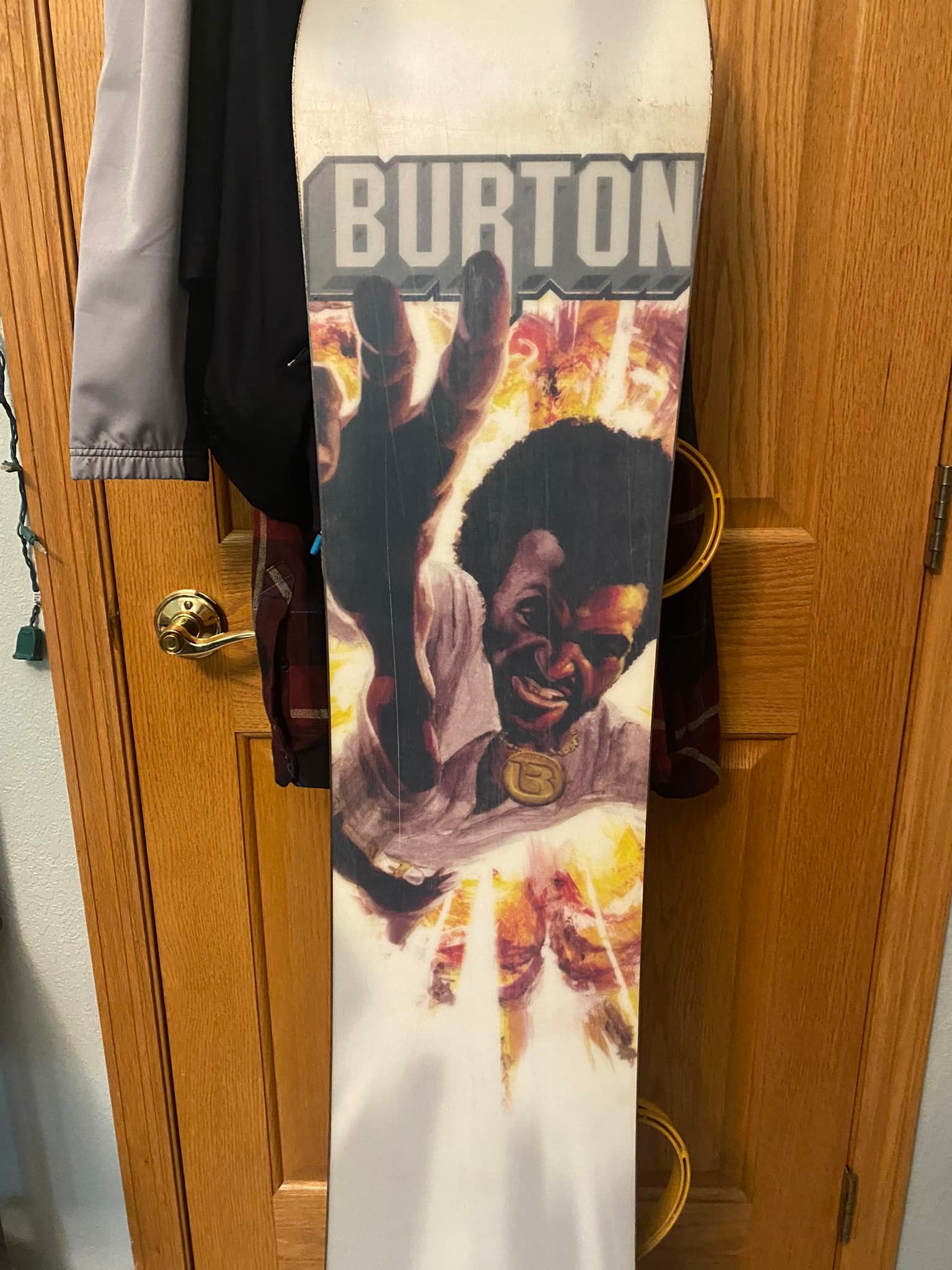 What is the model and age of this vintage Burton snowboard?