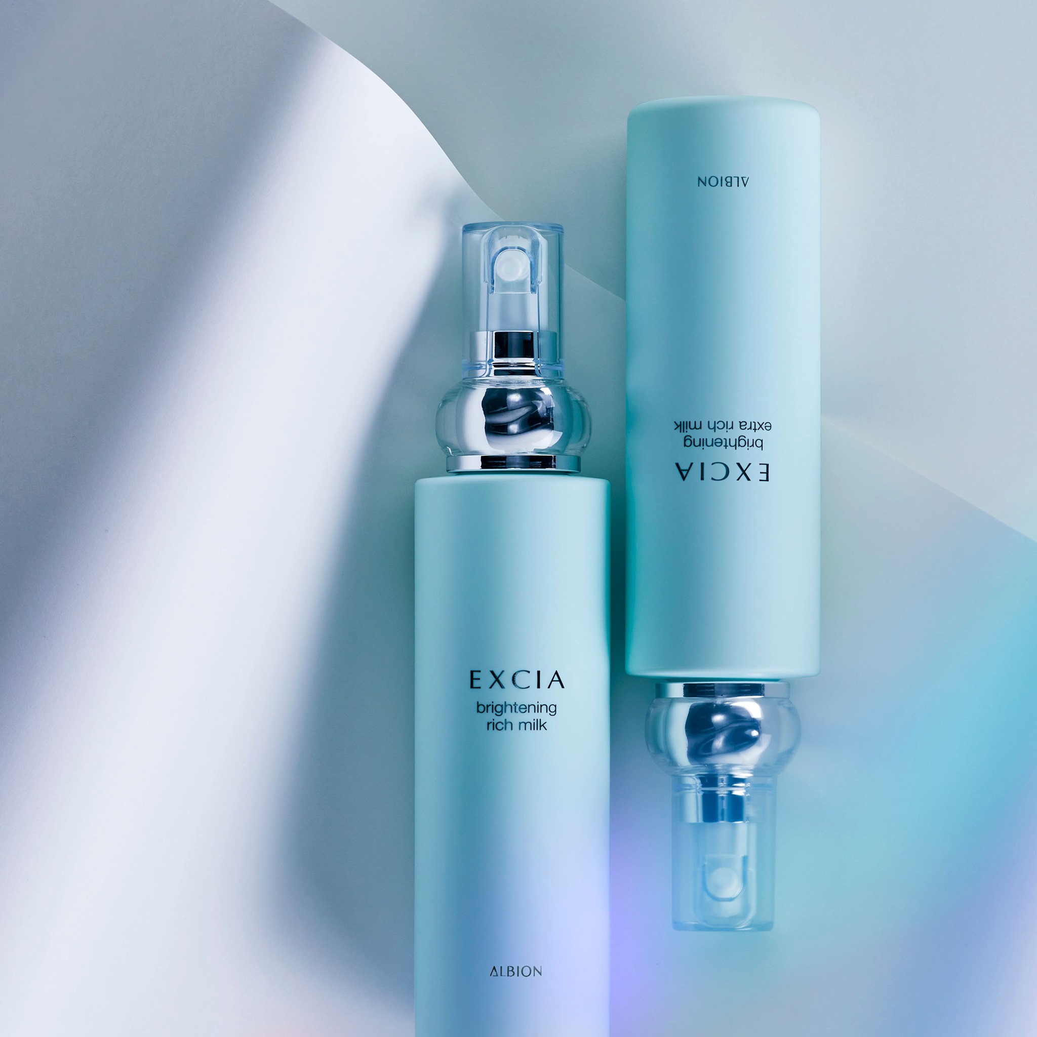 Restore moisture and suppleness to your skin with Milk First