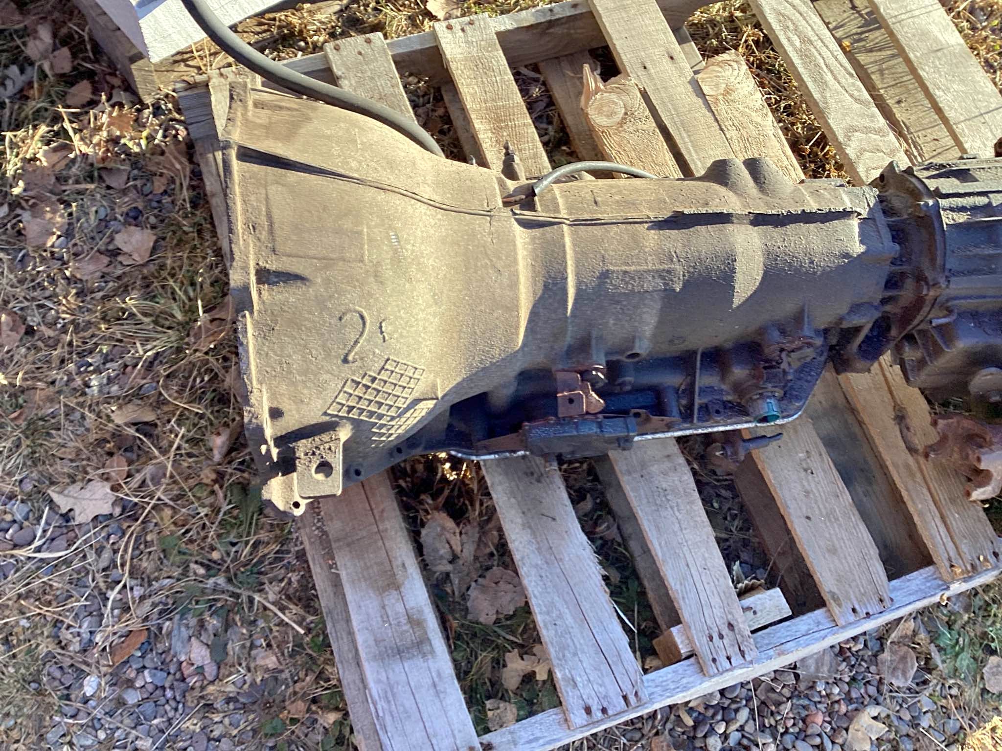 Transmission and transfer case 95 chev4l80 - Car Engines & Engine Parts ...