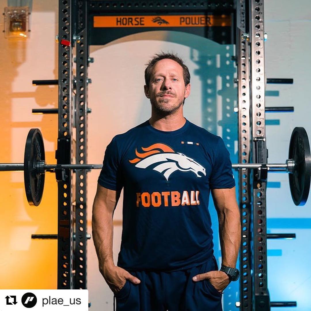 Landow - #Repost @plae_us ・・・ The man, myth, and legend — Coach Loren ...