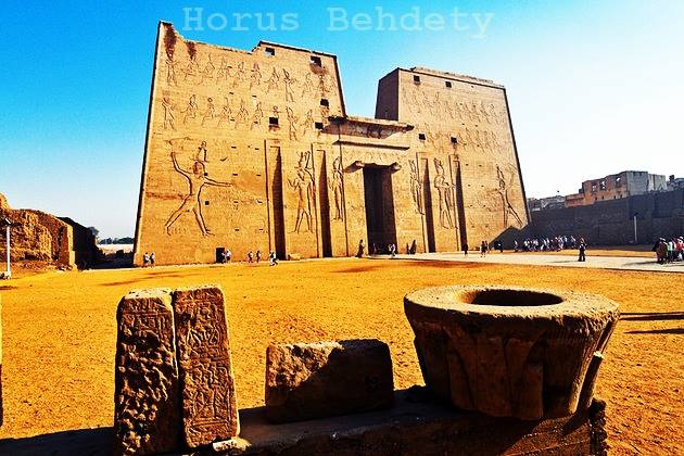 Temple of Horus 𓅃 معبد حورس
