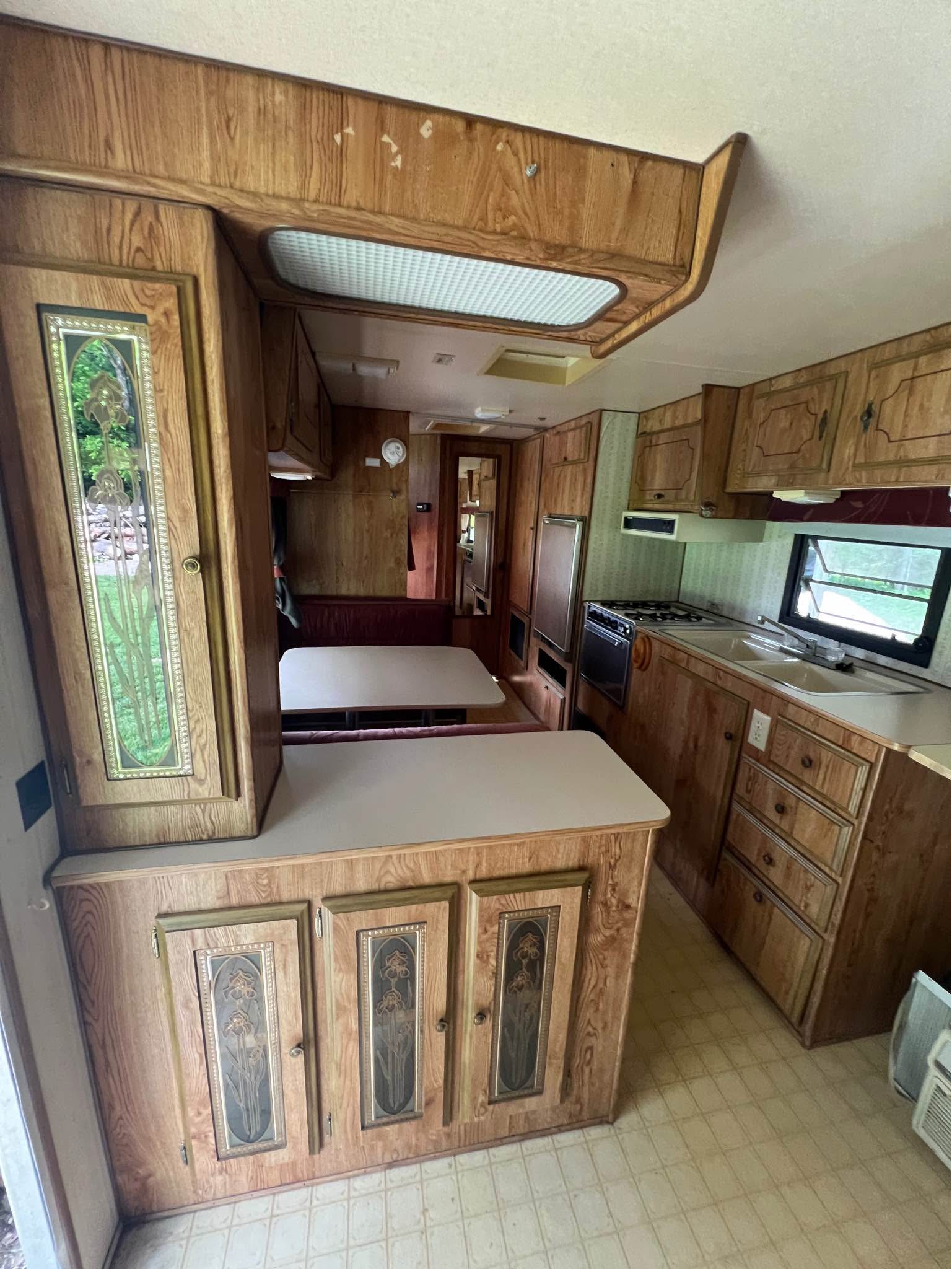 $3500 OBO 1988 Aljo Alley 22’ Camper. In good condition. - RVs ...
