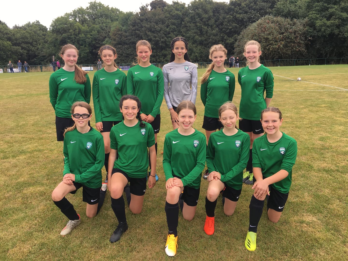 The Under 13s girls kicked off... - Crosspool Football Club | Facebook