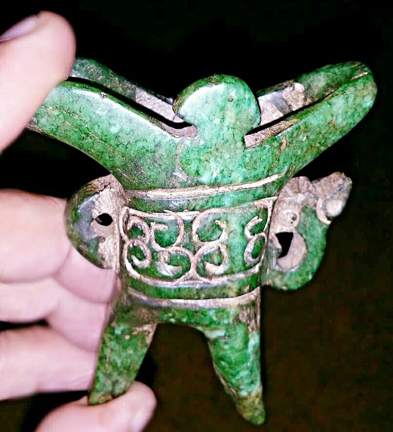 This Tang Dynasty (618-907) incense burner with grape and bird