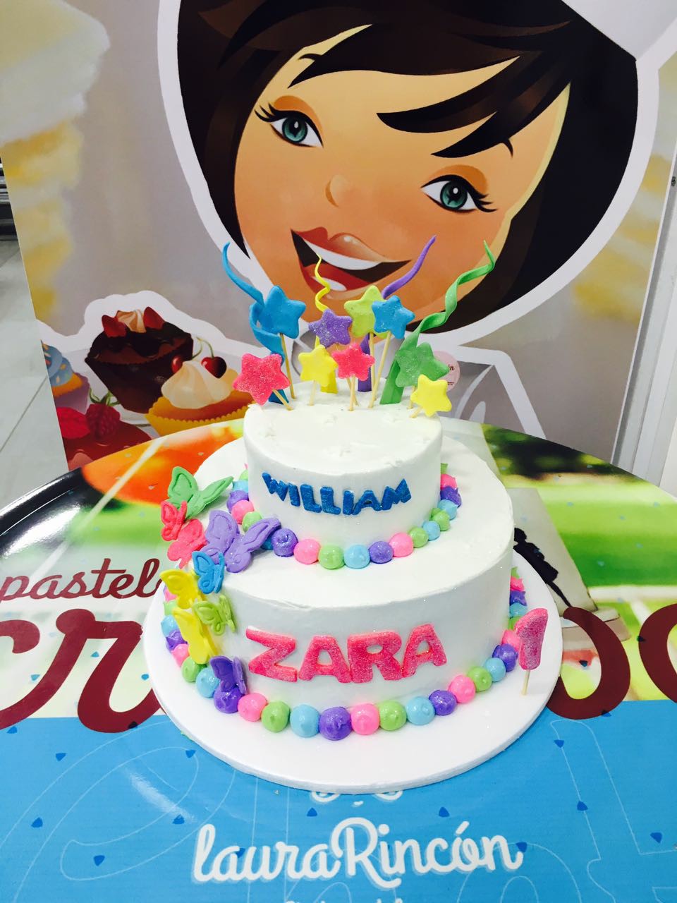 Tortas muy tiernas y con... - Laura Rincón Chef Pastelera