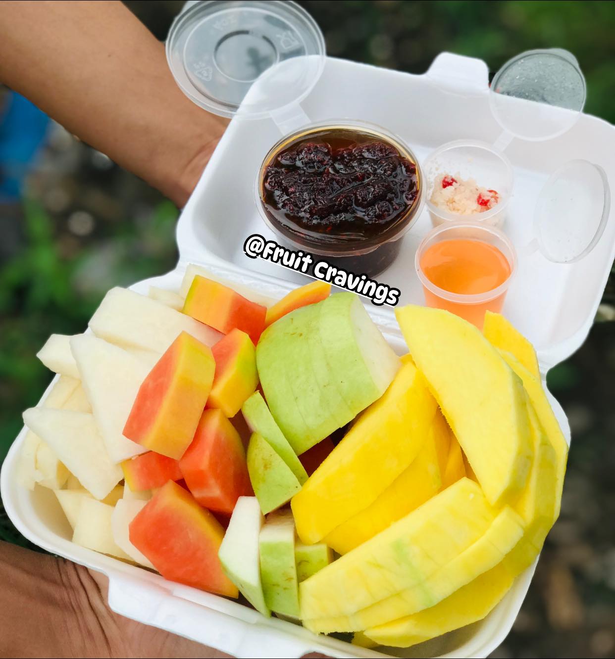 FRUITSSS MO DIHAAAA 🥭☺️ Sa nag... - NaCho Requina Geoman | Facebook