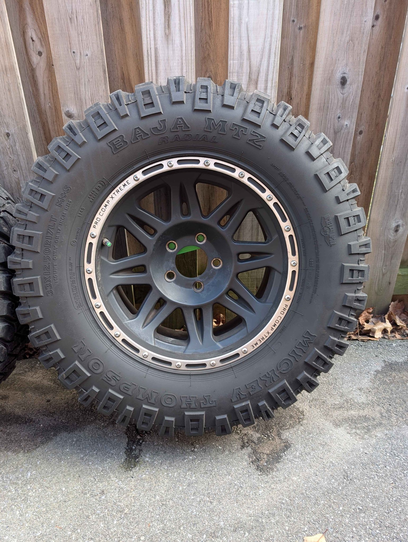 Set of 5, 33x12.5x17 Mickey Thompson MTZ M&S tires on pro comp extreme ...