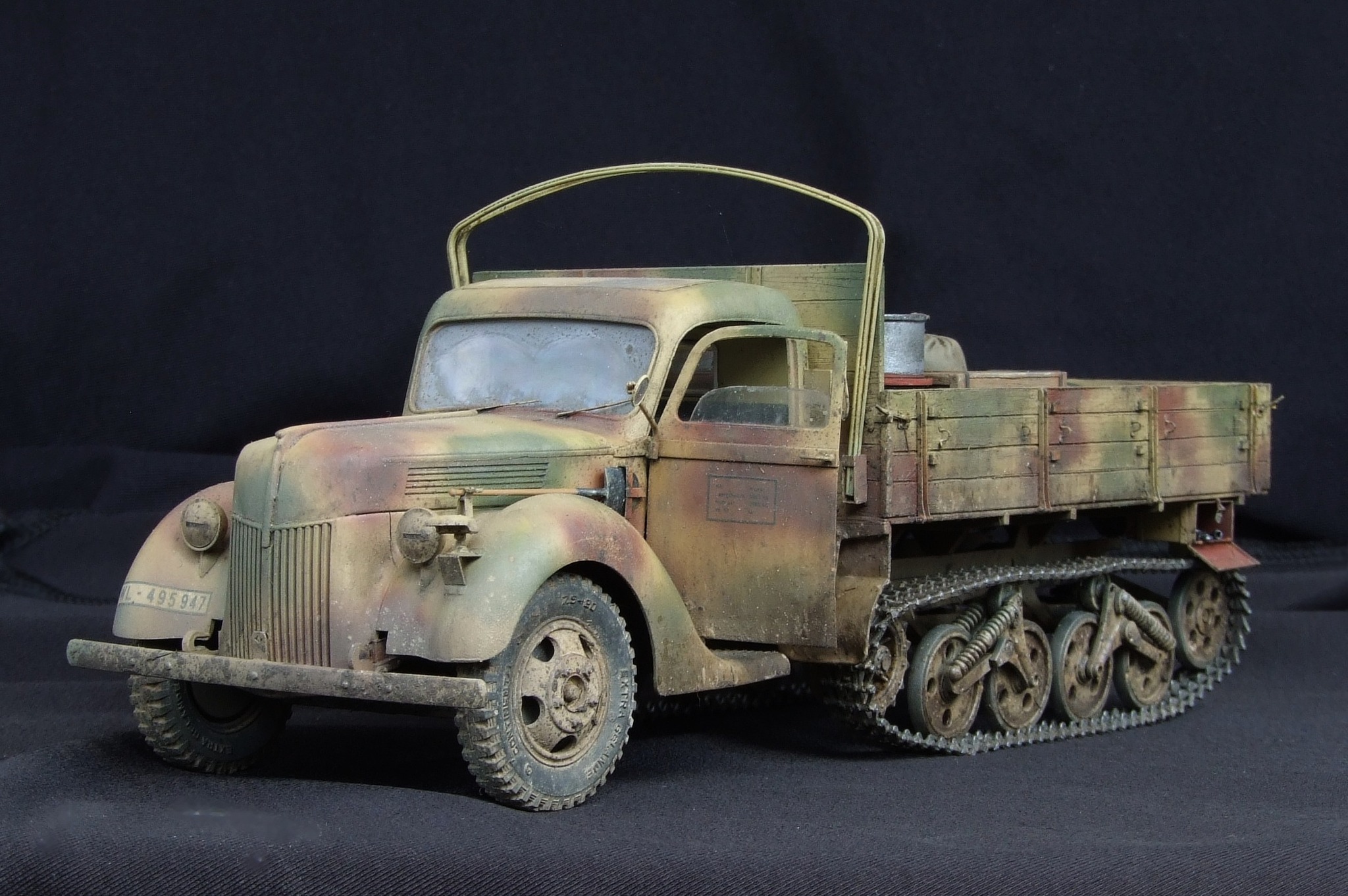 Ford V3000S/SS M (Sd.Kfz.3b) Maultier** by ICM. Wheels by 