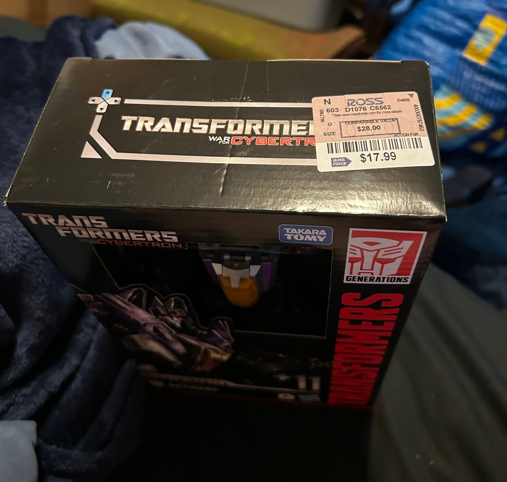 Transformers Studio Series 11 Gamer Edition Skywarp found at Ross