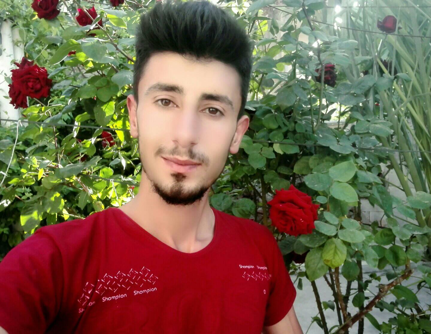 مصطفى رستم - Mustafa Roustom