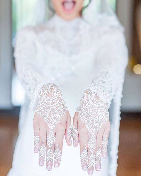 Penmerahdotcom Trend Inai Putih Untuk Pengantin Di Hari Facebook