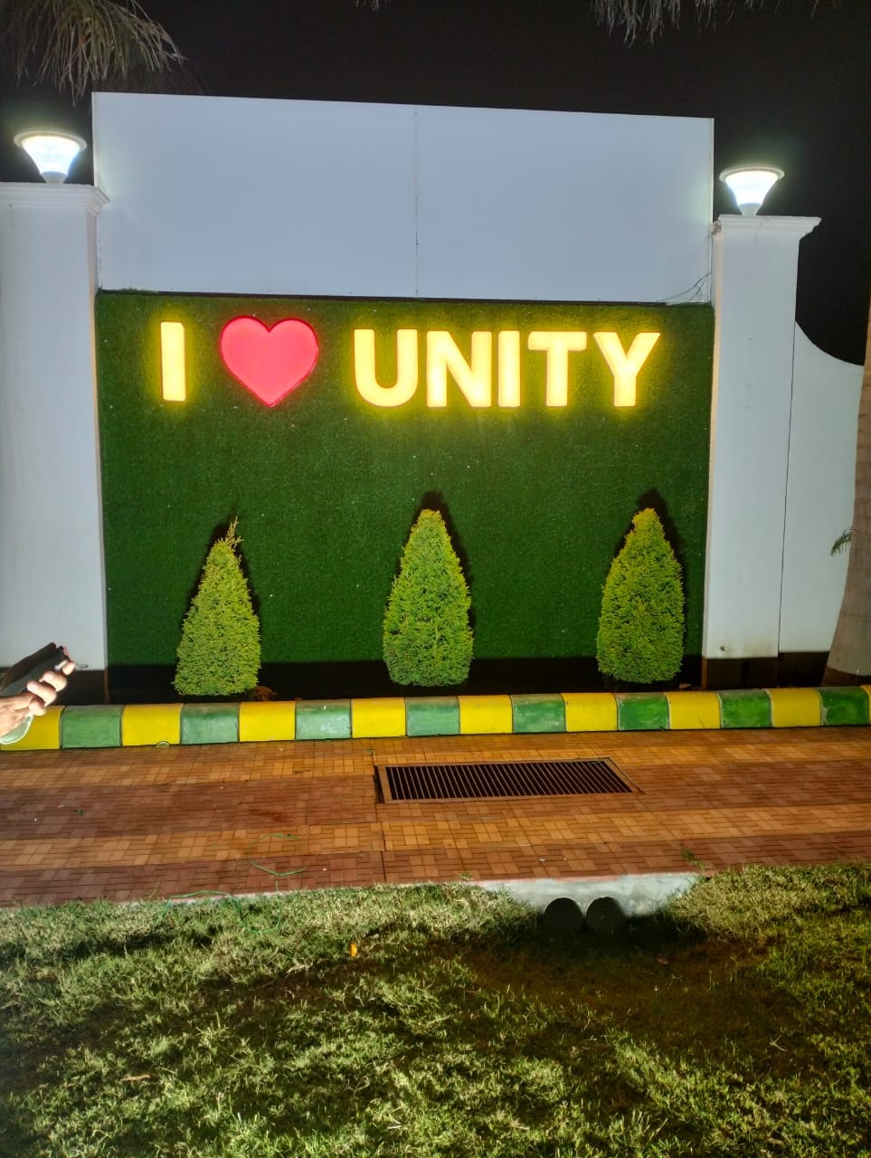 Unity Resort, Bari