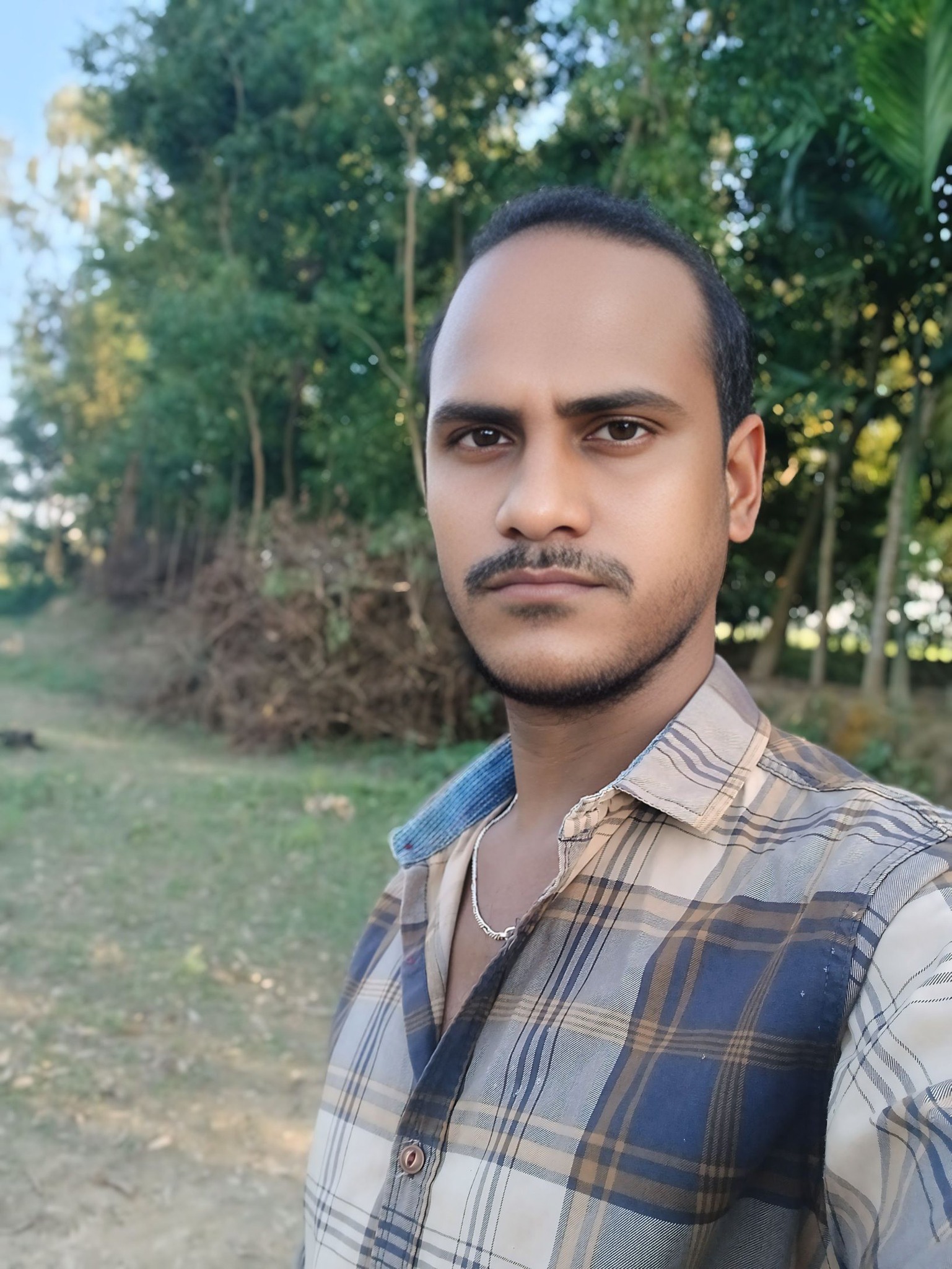 Riaz Ahmed Raj - নৌকা যতই ভালোই হোক মাঝি ছাড়া গতি নেই, ঠিক... | Facebook