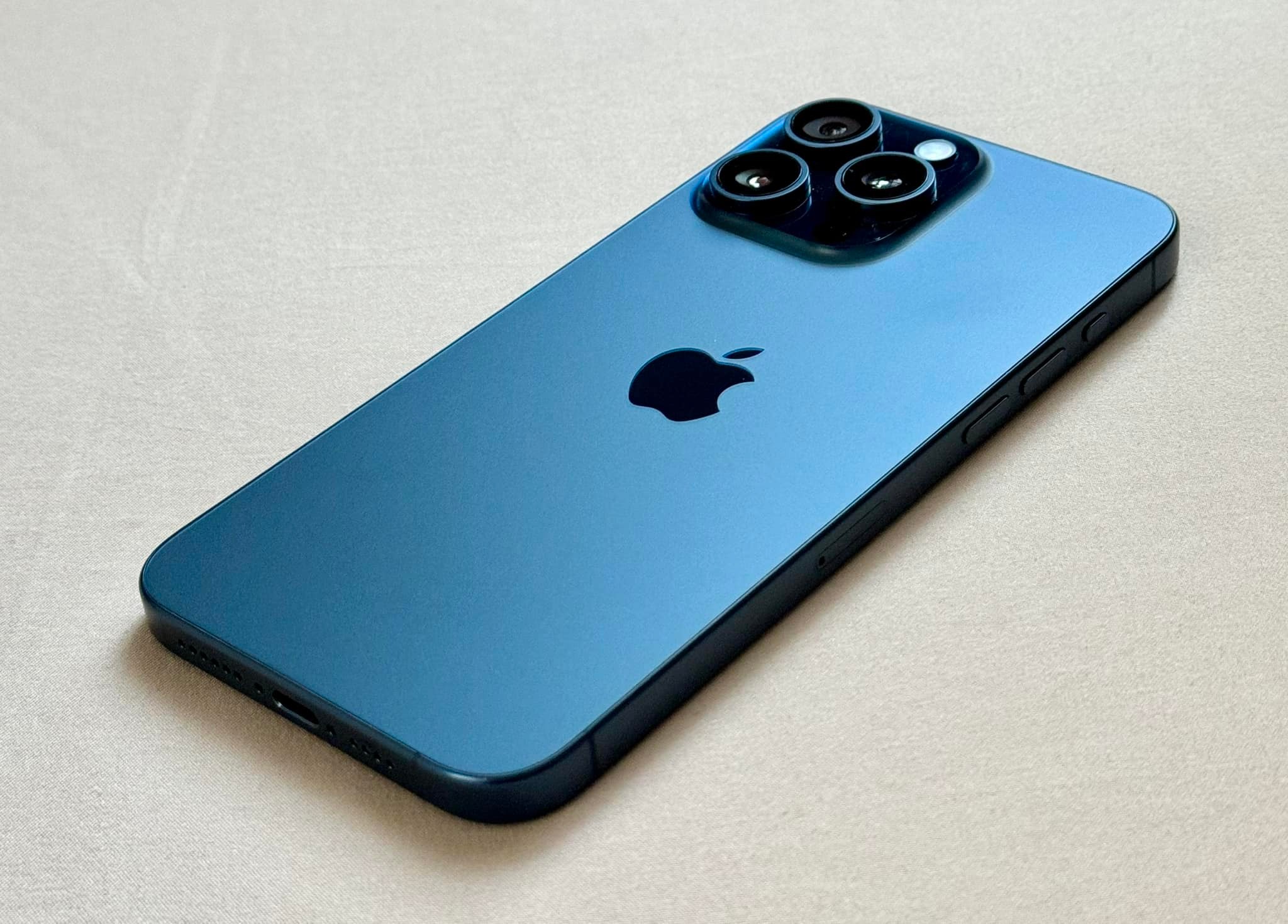 For Sale or Exchange iPhone 15 Pro Max 512GB Blue Titanium 