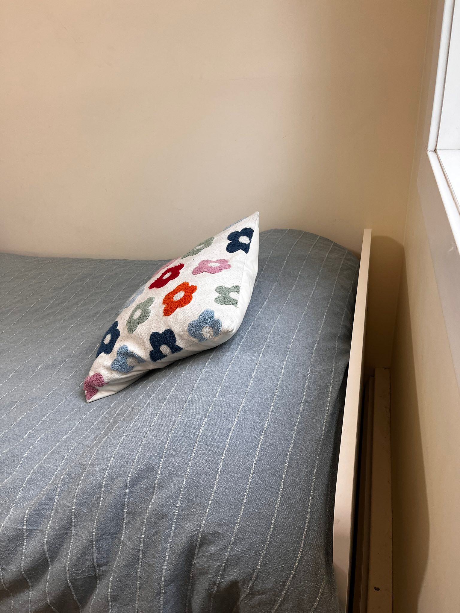 Tansu no Gen 73400020 (82156) Low Bed, Width 78.8 inches (198 cm