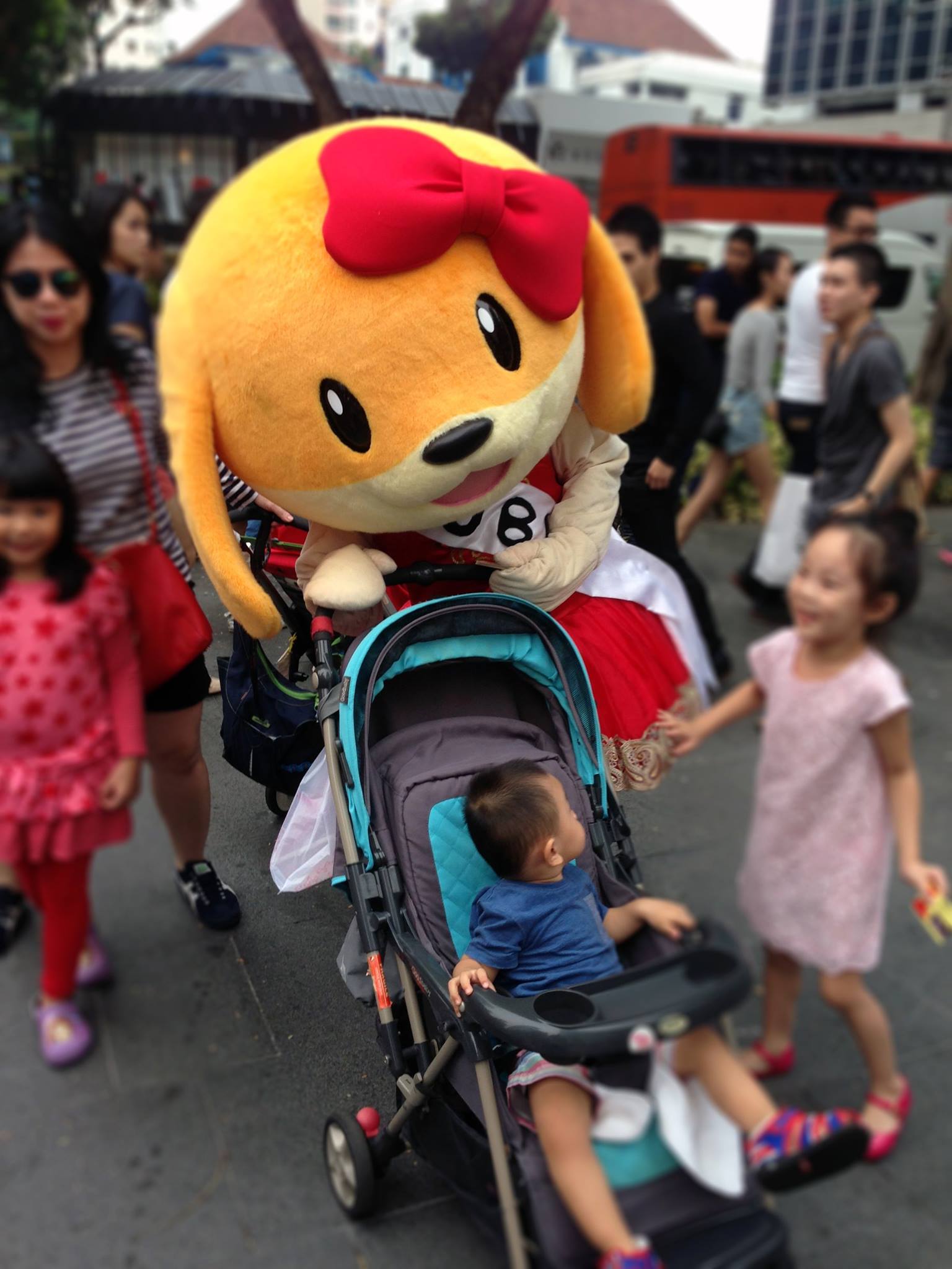 Ruby went out to Orchard road... - Ruby The Dancing Dog