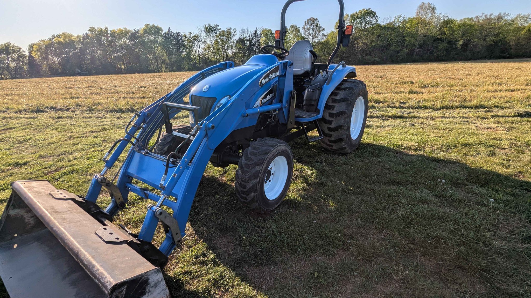 New Holland TC45DA Tractor - Commercial Vehicles - Unionville ...