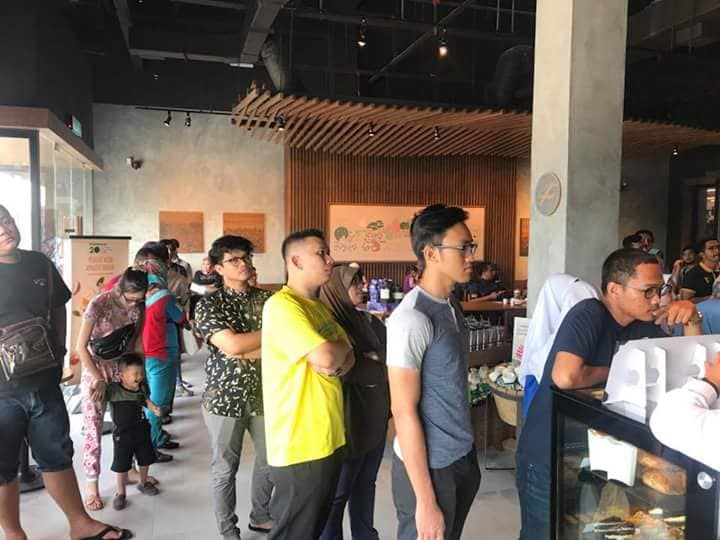Maafsebut Starbucks Kota Bharu Kat Tesco Kini Dibuka Facebook