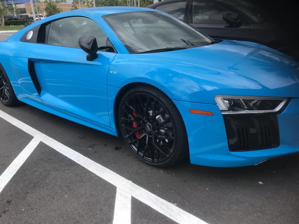 Ultra rare spec Audi R8 RWS V10 Coupe... - Exotic Car Facts