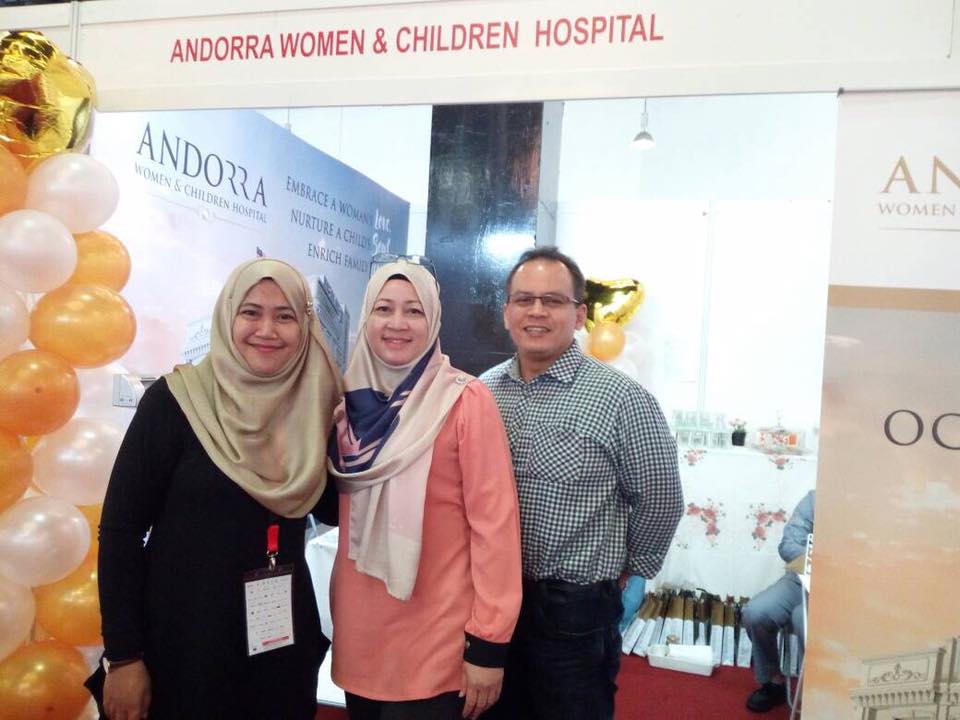 Dr Khamsiah Bt Muda Pn Zaila Our Ceo Together With Pn Norhasikin Ali And Husband Her Business Partner The Owners Of Nurhampers Together With Chef Zubir We Have The Best Partners