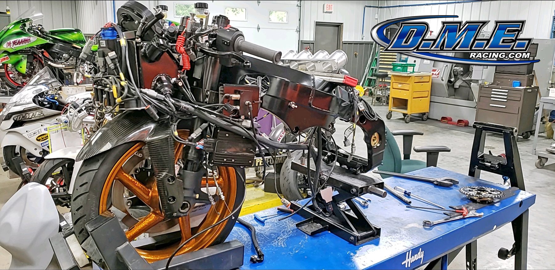 DME Racing - 🔧 Just normal between race maintenance...