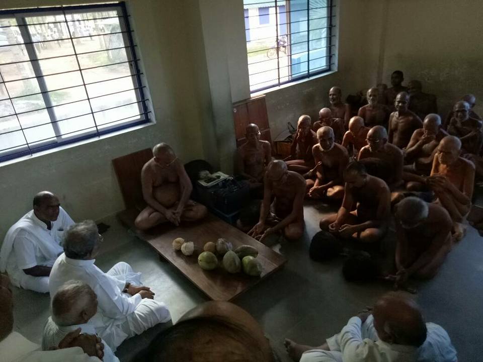 1008 Shri Neminath Digambar Jain Mandir, Kolhapur | Kolhapur