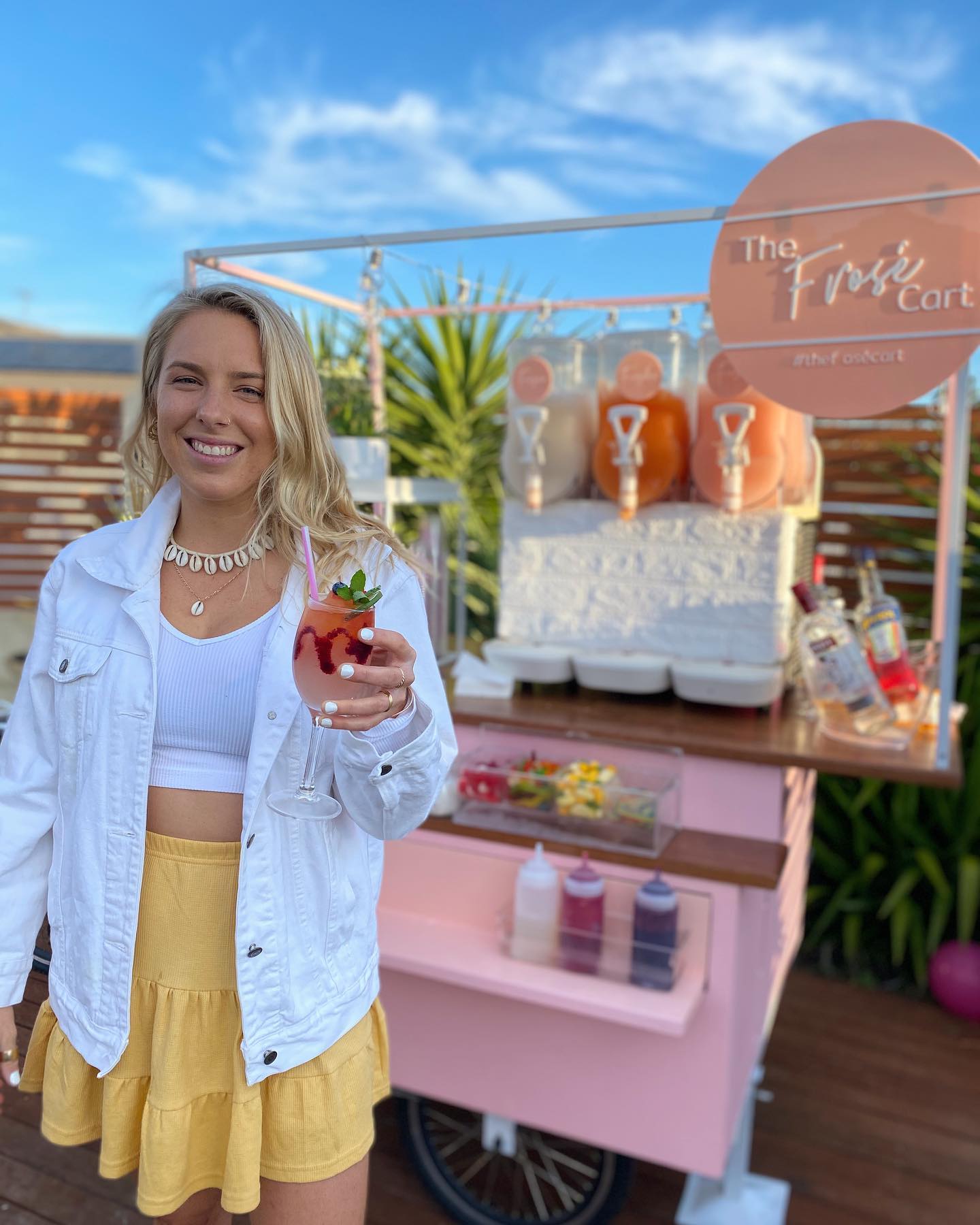 The Frosé Cart - Happy Birthday Mads 🤍 | Facebook