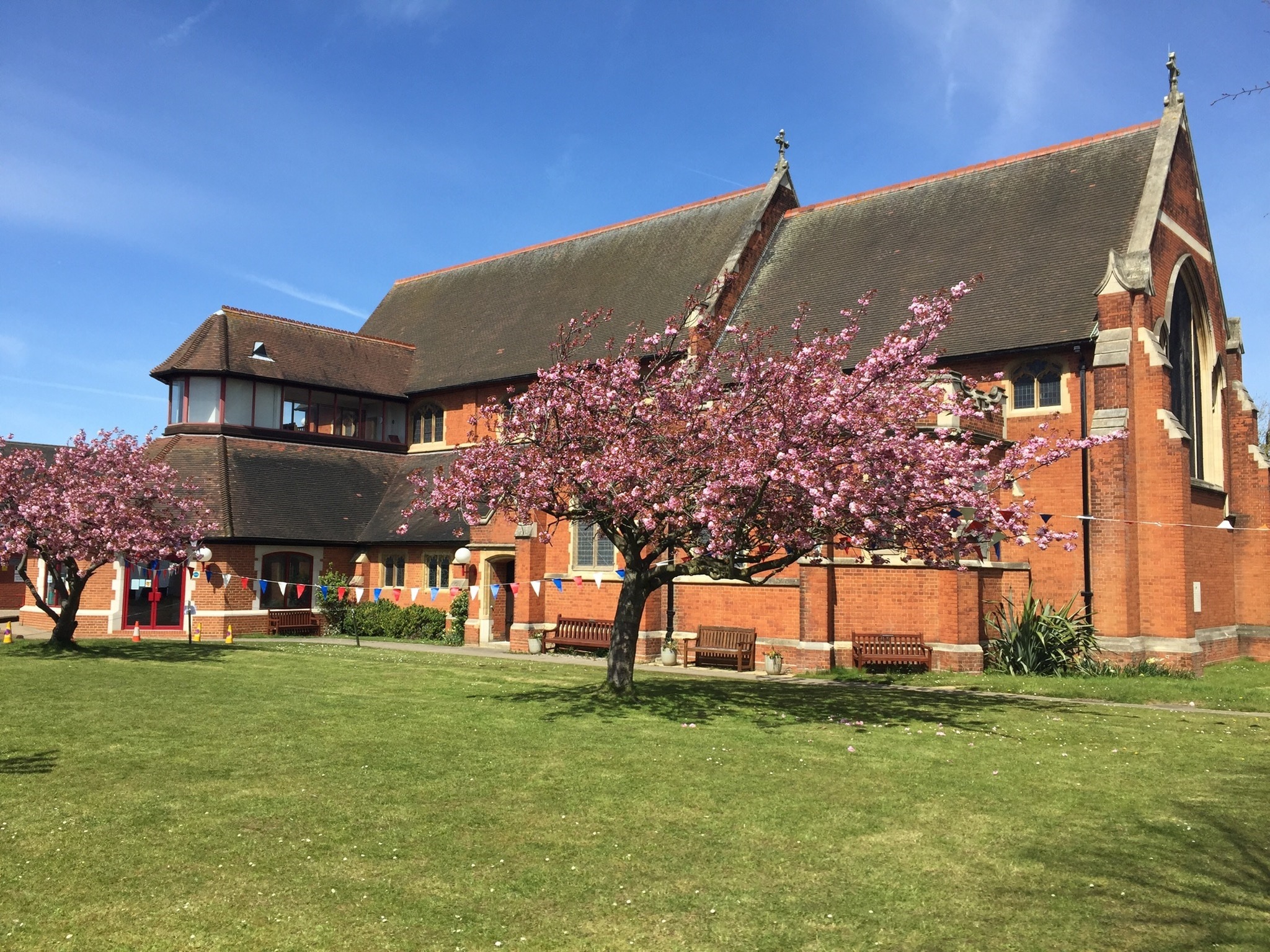 st-saviour-s-church-raynes-park-raynes-park