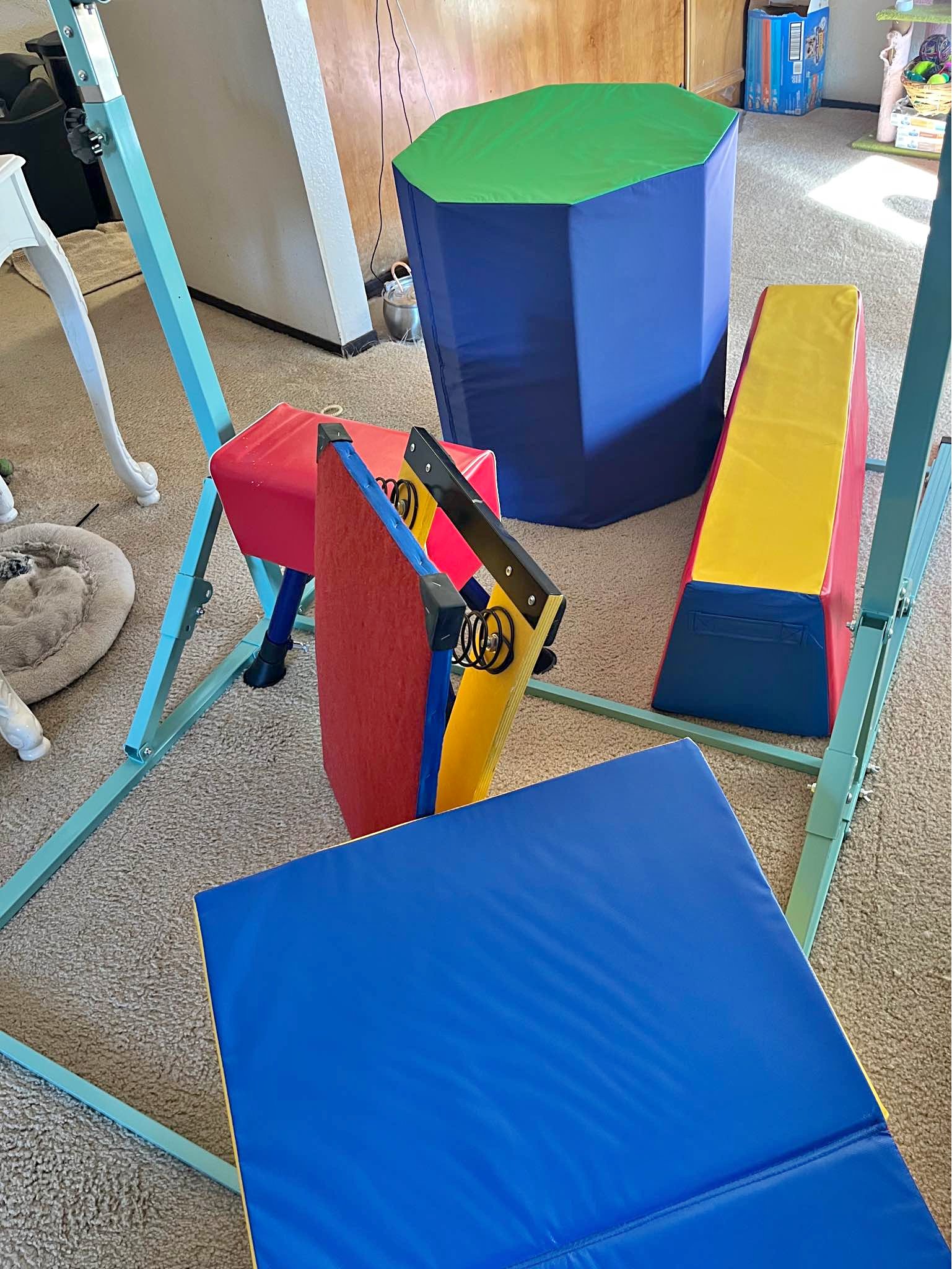 Satılık yeni ve ikinci el Gymnastics-equipment-matsv | Facebook 