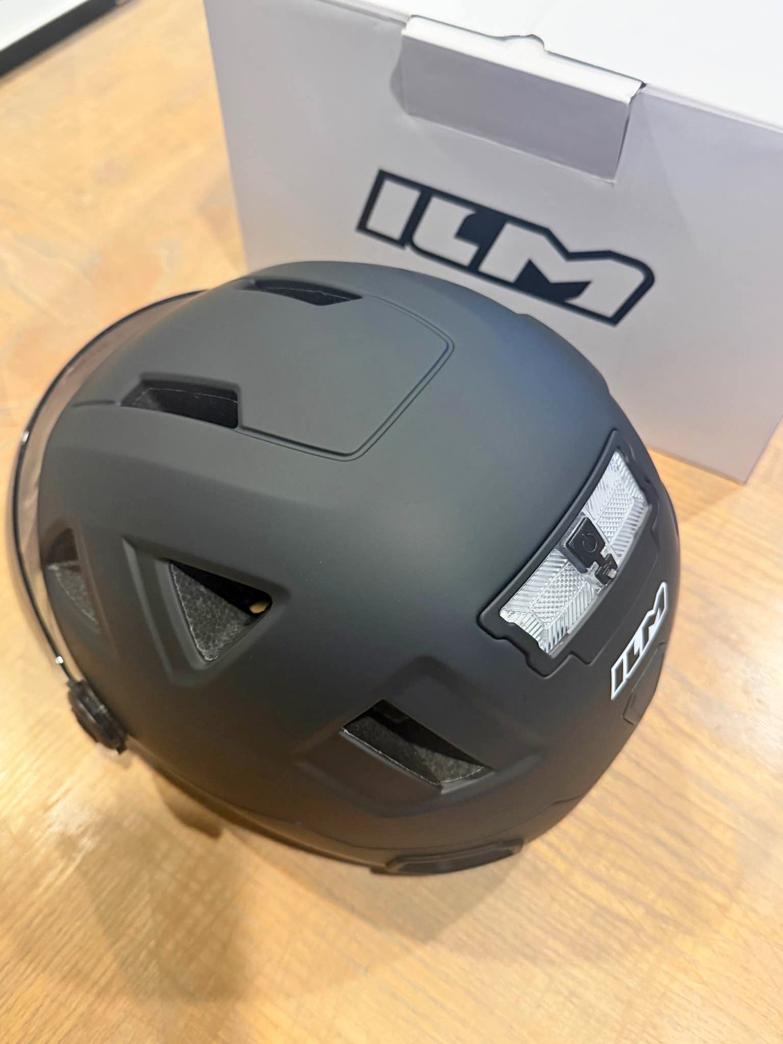45cm bike helmet Adult This helmet complies with the US CPSC Safety Standard for bicycle helmets GMax GM45 Naked Helmet -