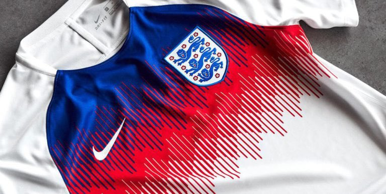 Here is an England Umbro nationwide training top, this has been
