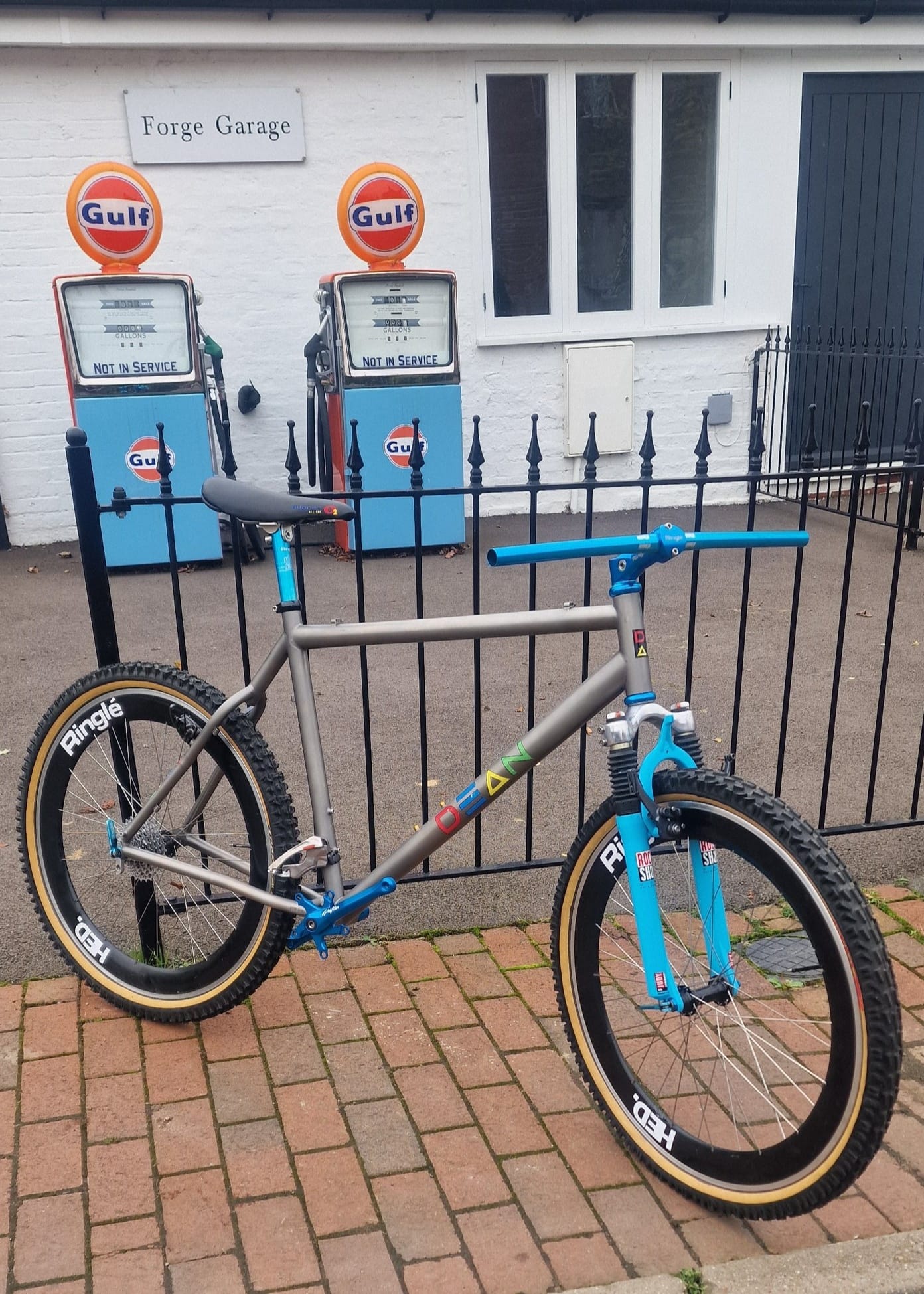 1995 Dean Titanium Colonel bike build