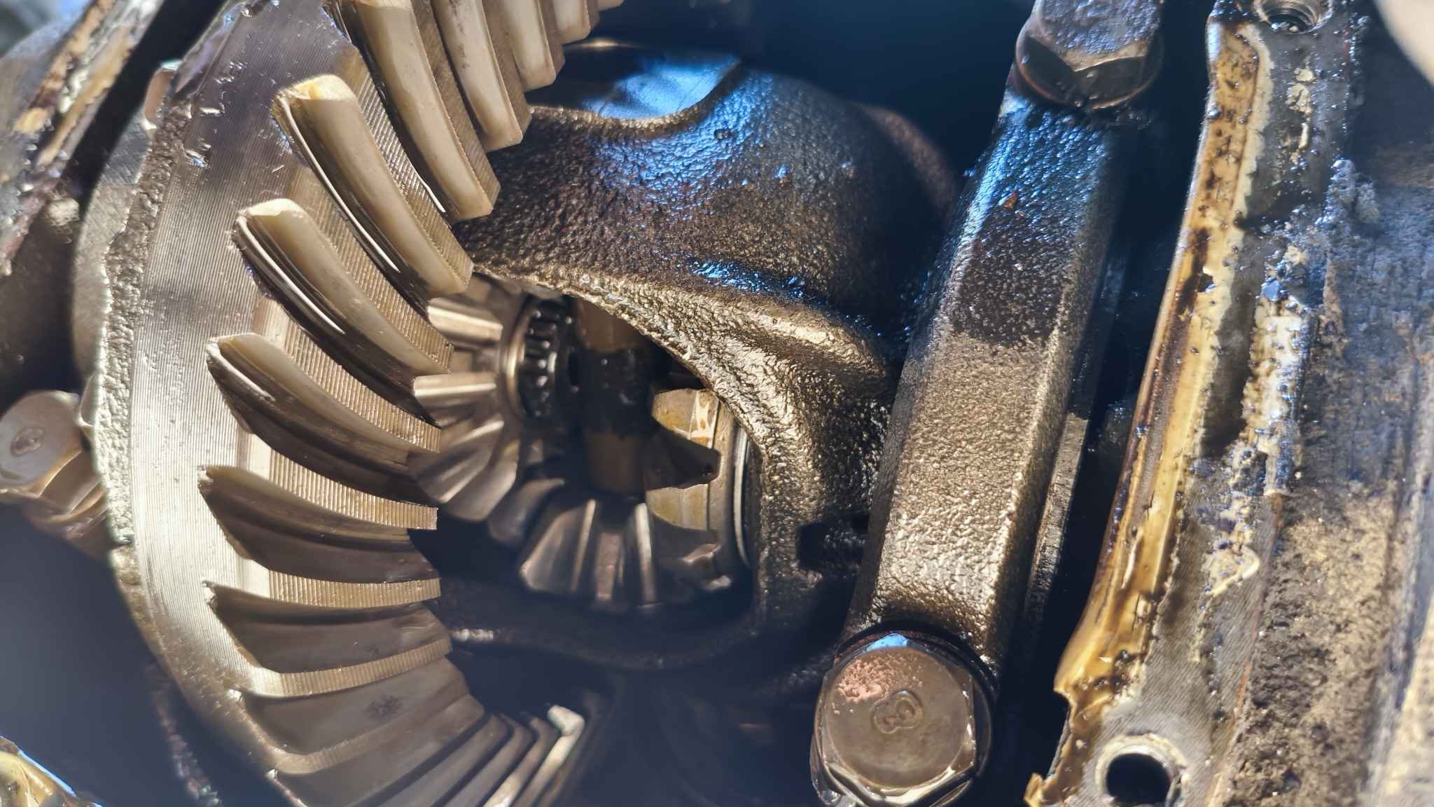 Front rear diff - Car Engines & Engine Parts - Abucay, Bataan ...