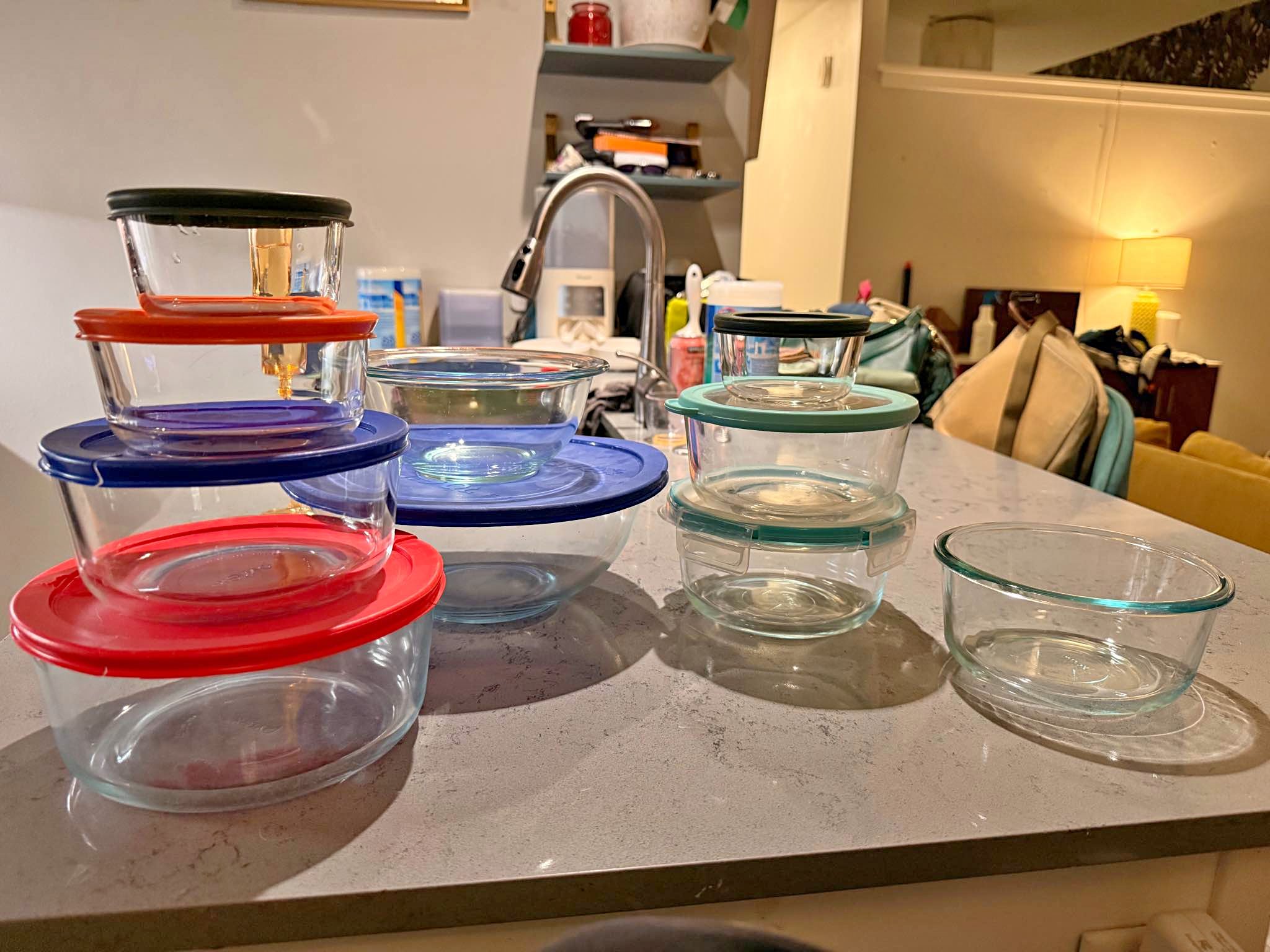 Pyrex Glass Food Containers Set ($5 each or $40 for the lot) - Storage ...