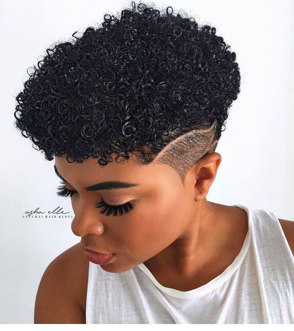 Dégradé Sur Cheveux Bouclés Homme