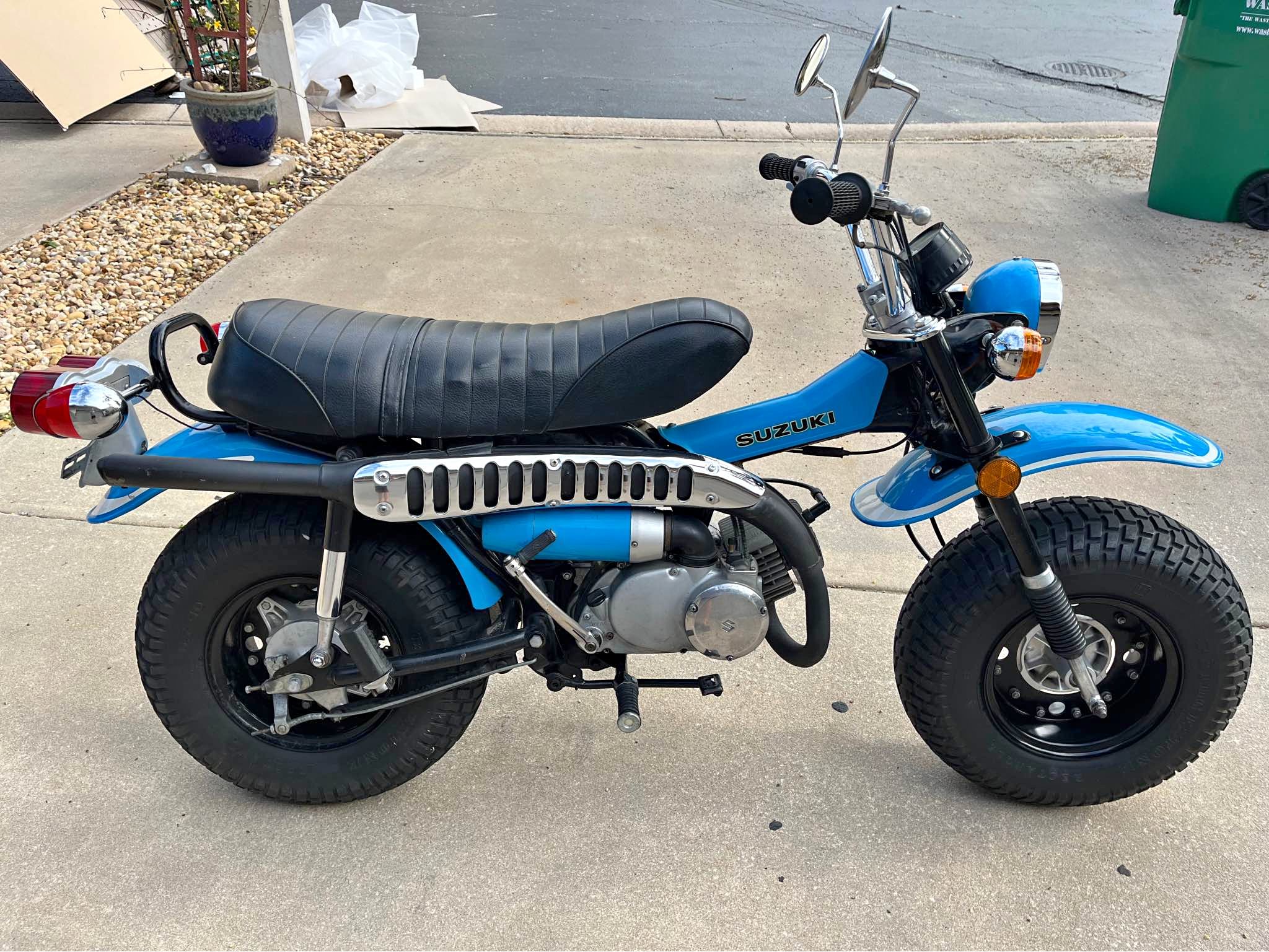 1972 Suzuki RV90
