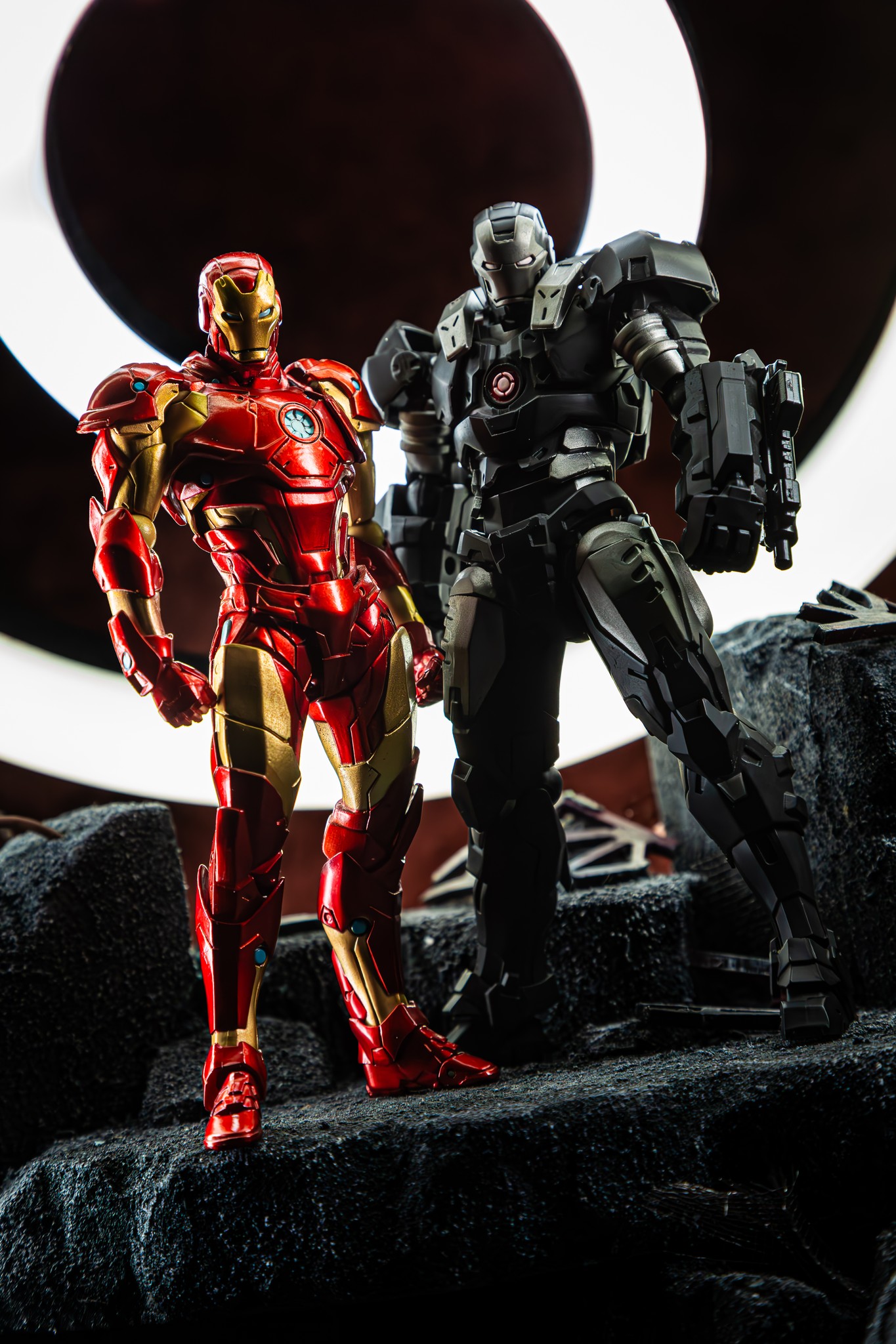 Marvel DC Figures Vietnam | Tony & Rhodey being besties 😅 | Facebook