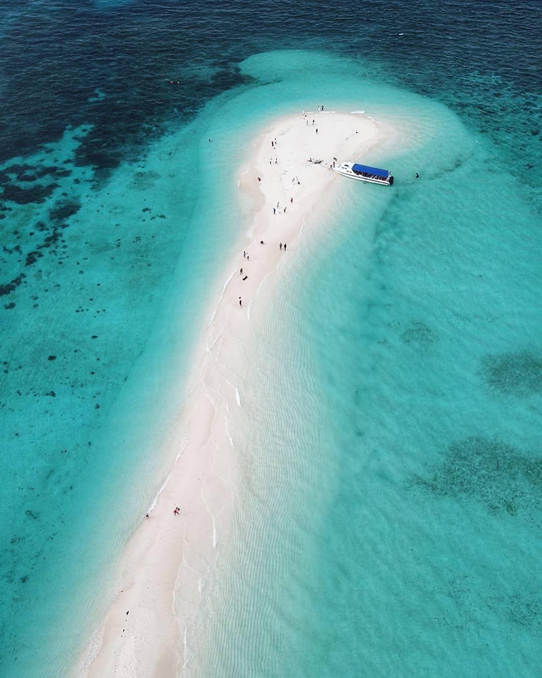 KKCity - My feeling about the beach is quite simple. I...