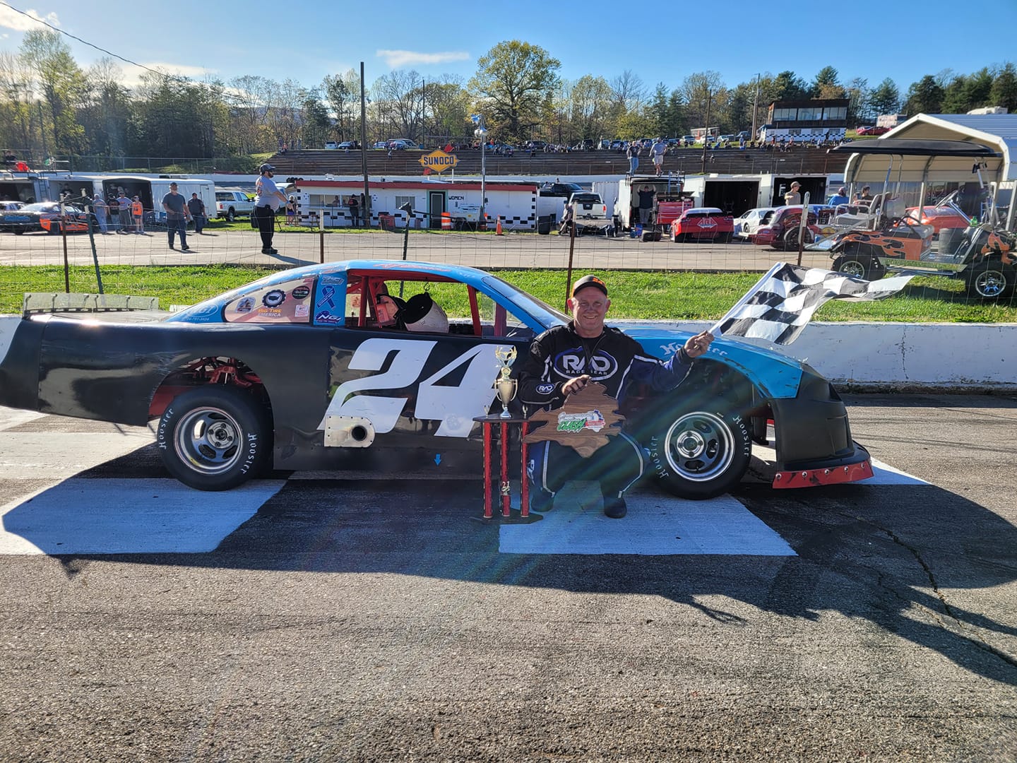 Sanders Racing Fan Page