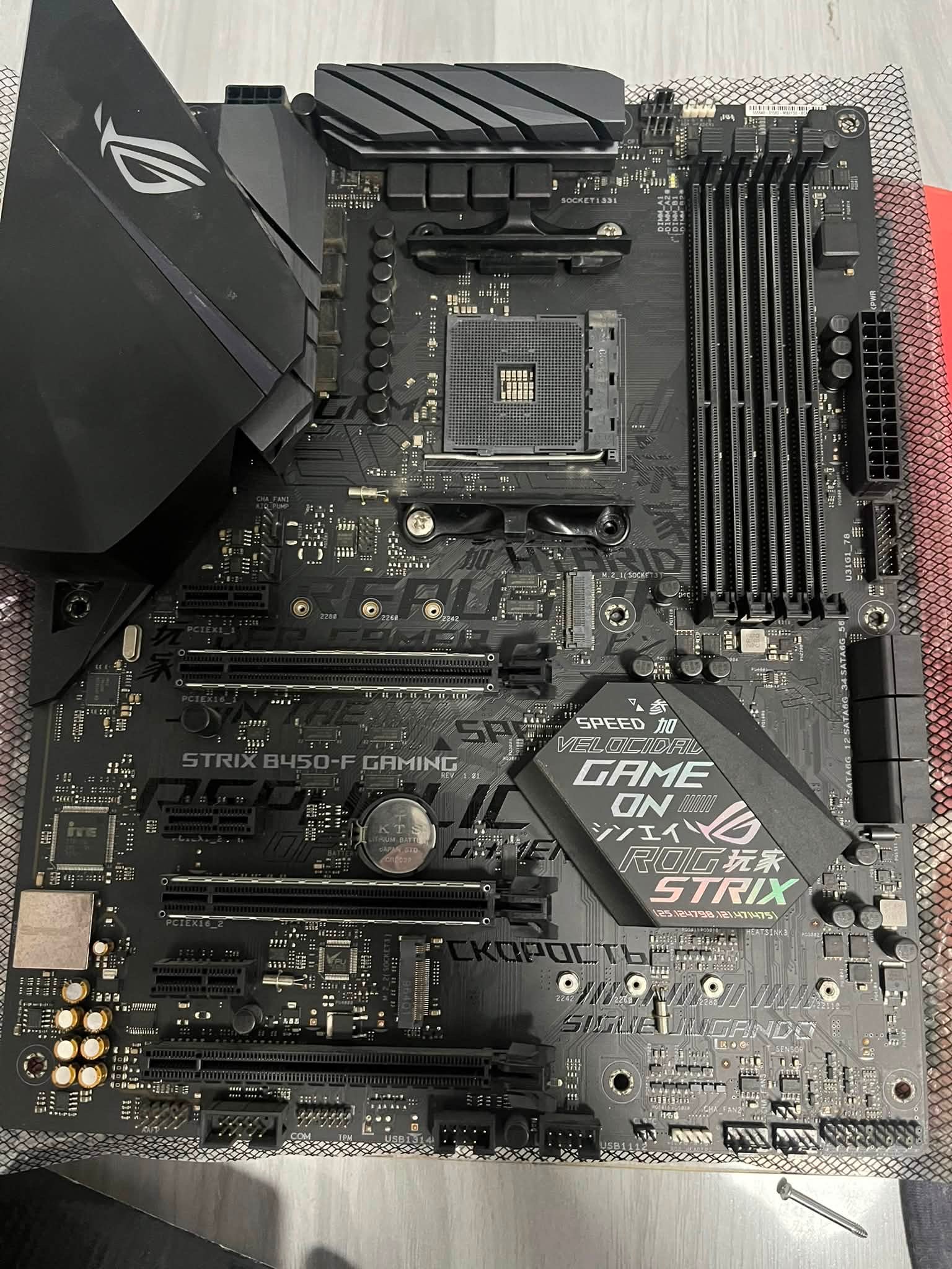 ASUS ROG STRIX B450＆Ryzen5 1600セット ASUS ROG STRIX B450＆Ryzen5