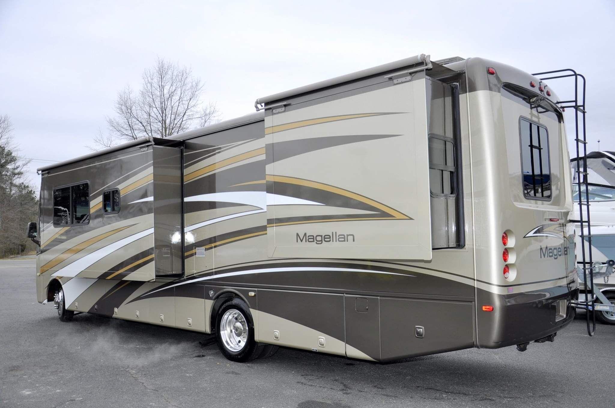 2008 Thor Motor Coach magellan - RVs & Campers - Ellington, Connecticut ...