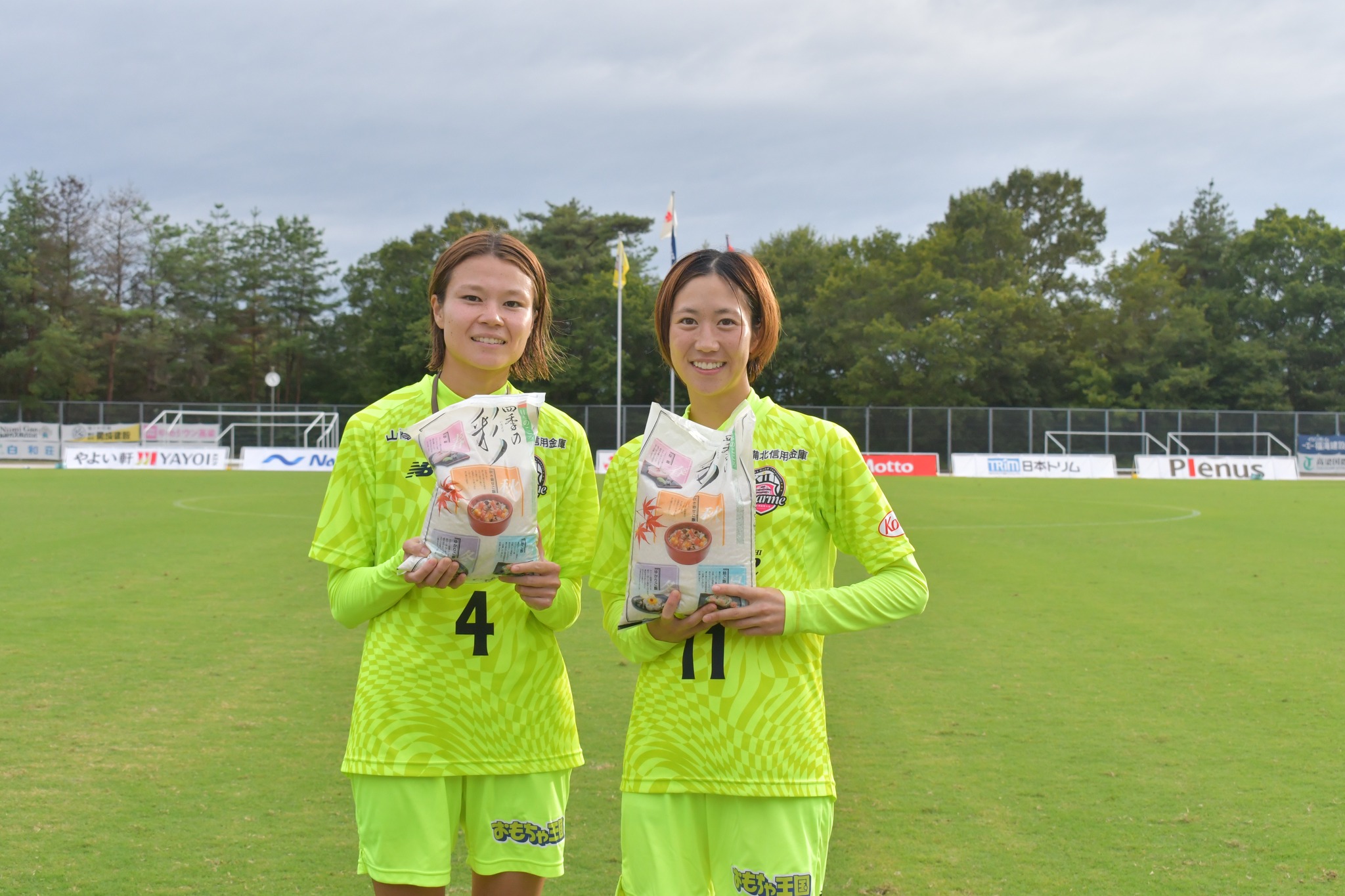 PR3 INAC神戸レオネッサ プリントサインカード 吉田凪沙 21 【吉田凪沙