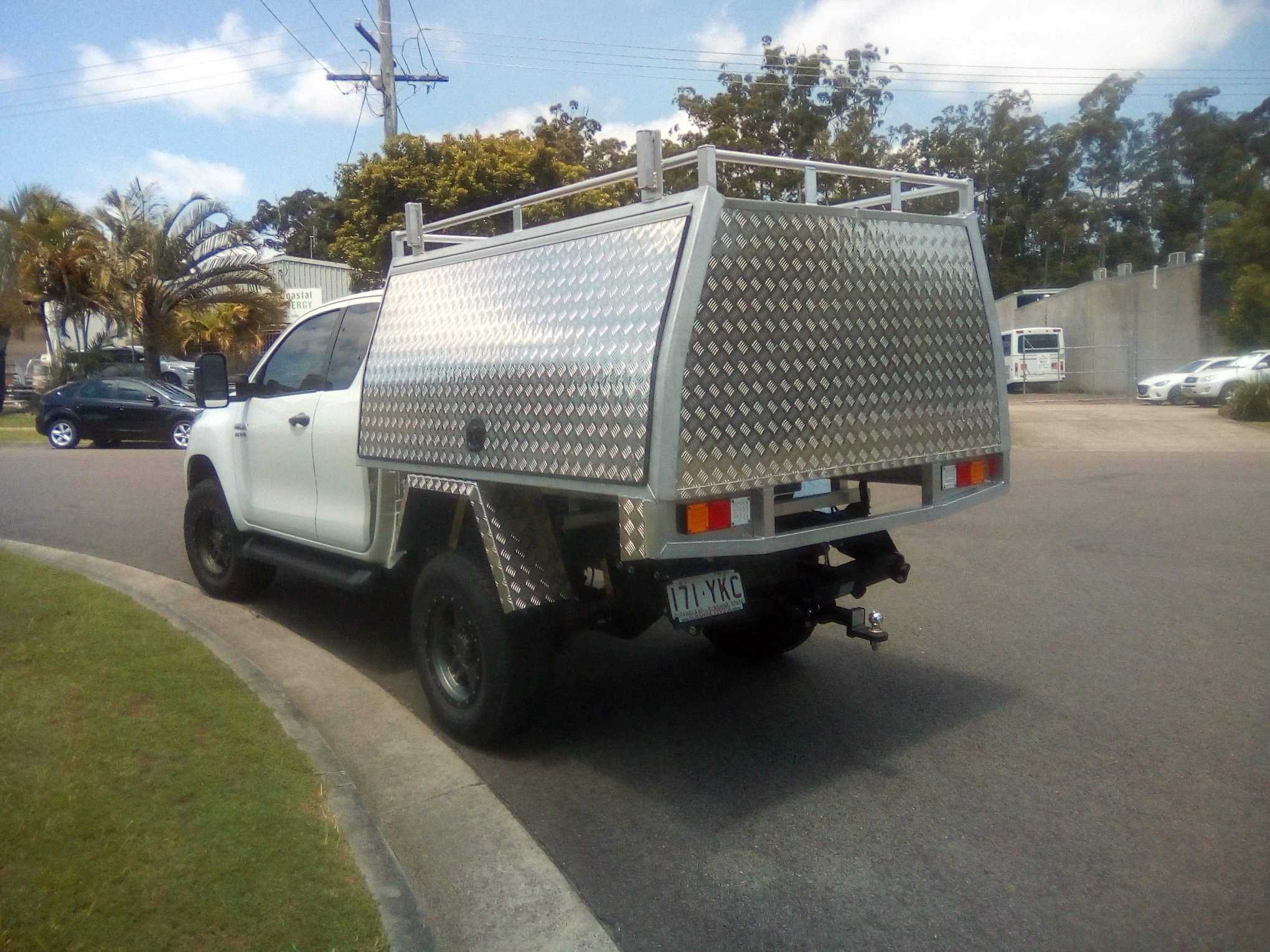 **FOR SALE** Brand New Extra... - Uteboss Utility Canopies