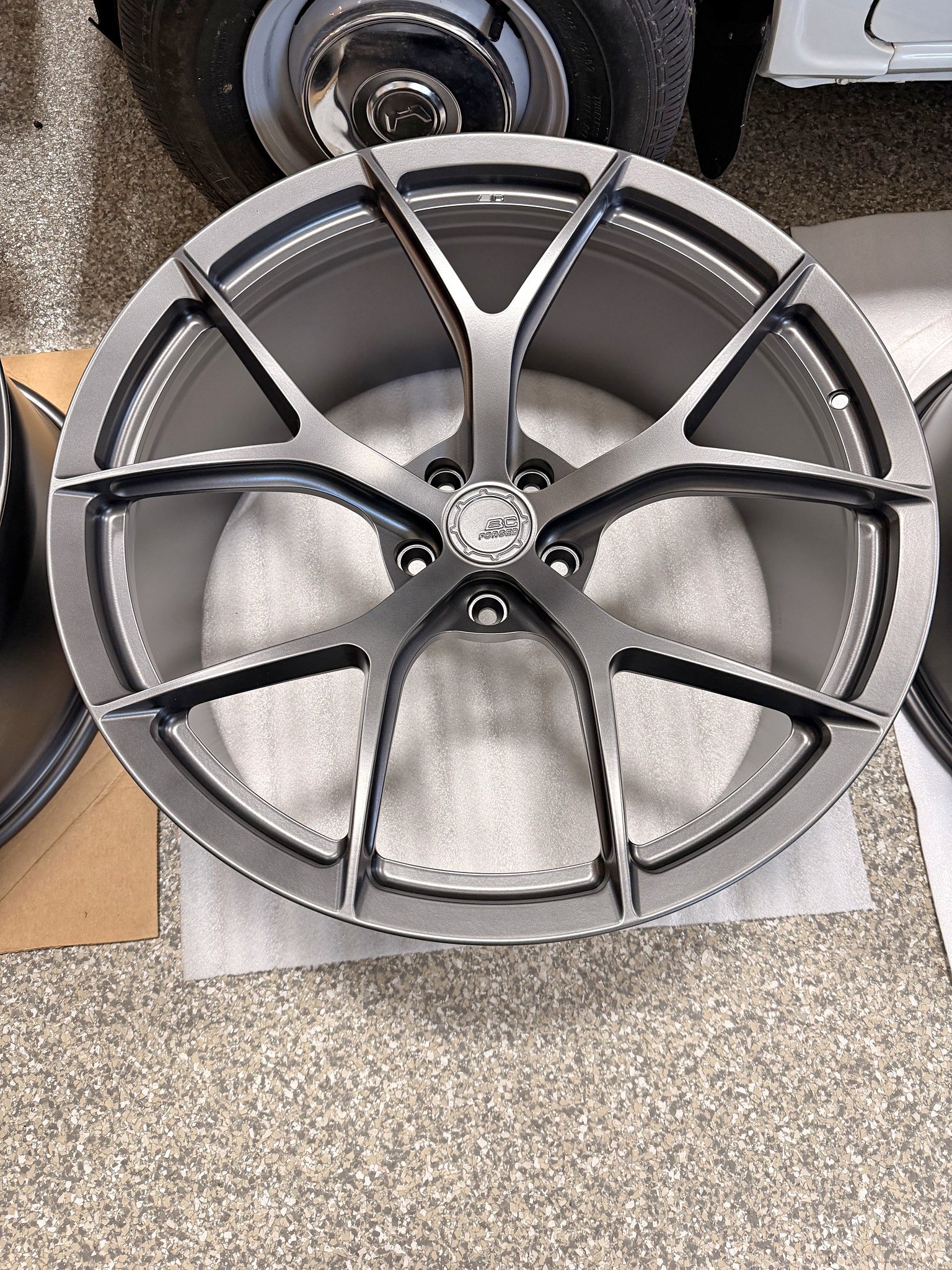 2 brand new Player 150 spokes reverse staggered rims, 20 x 8 5x120 ...