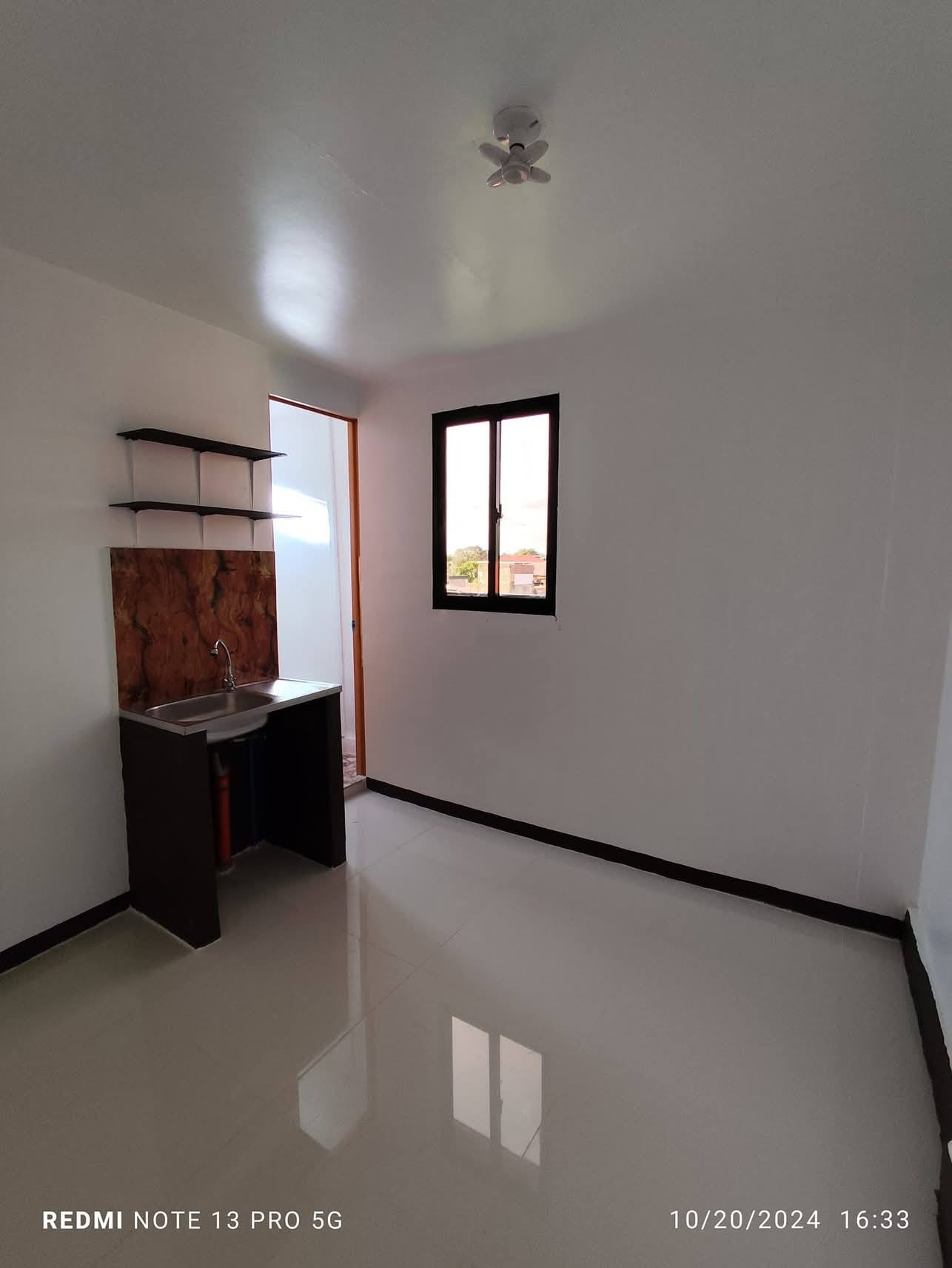 ROOM 4 RENT