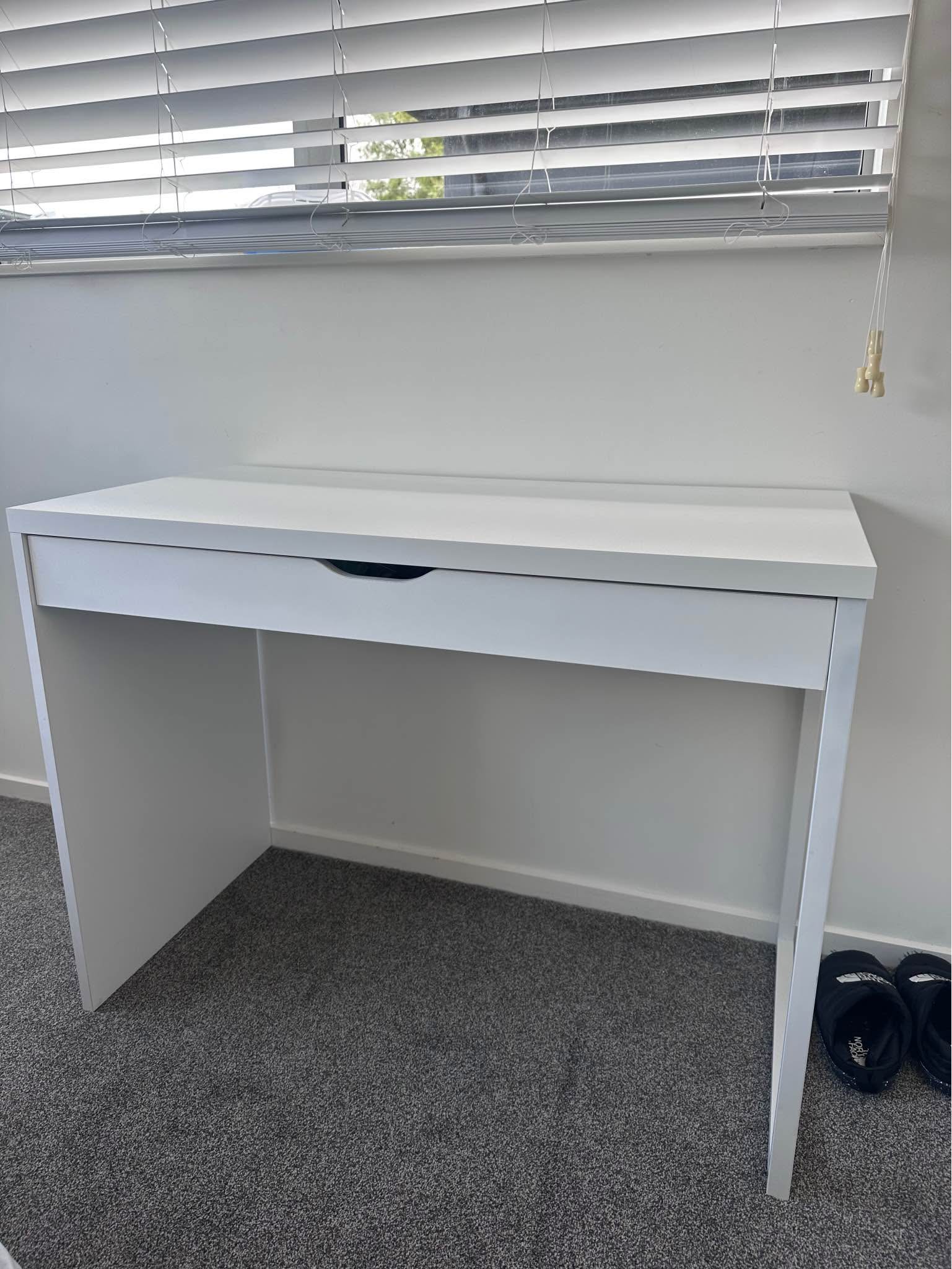 Moda Workspace Desk - Desks - Christchurch, New Zealand | Facebook ...